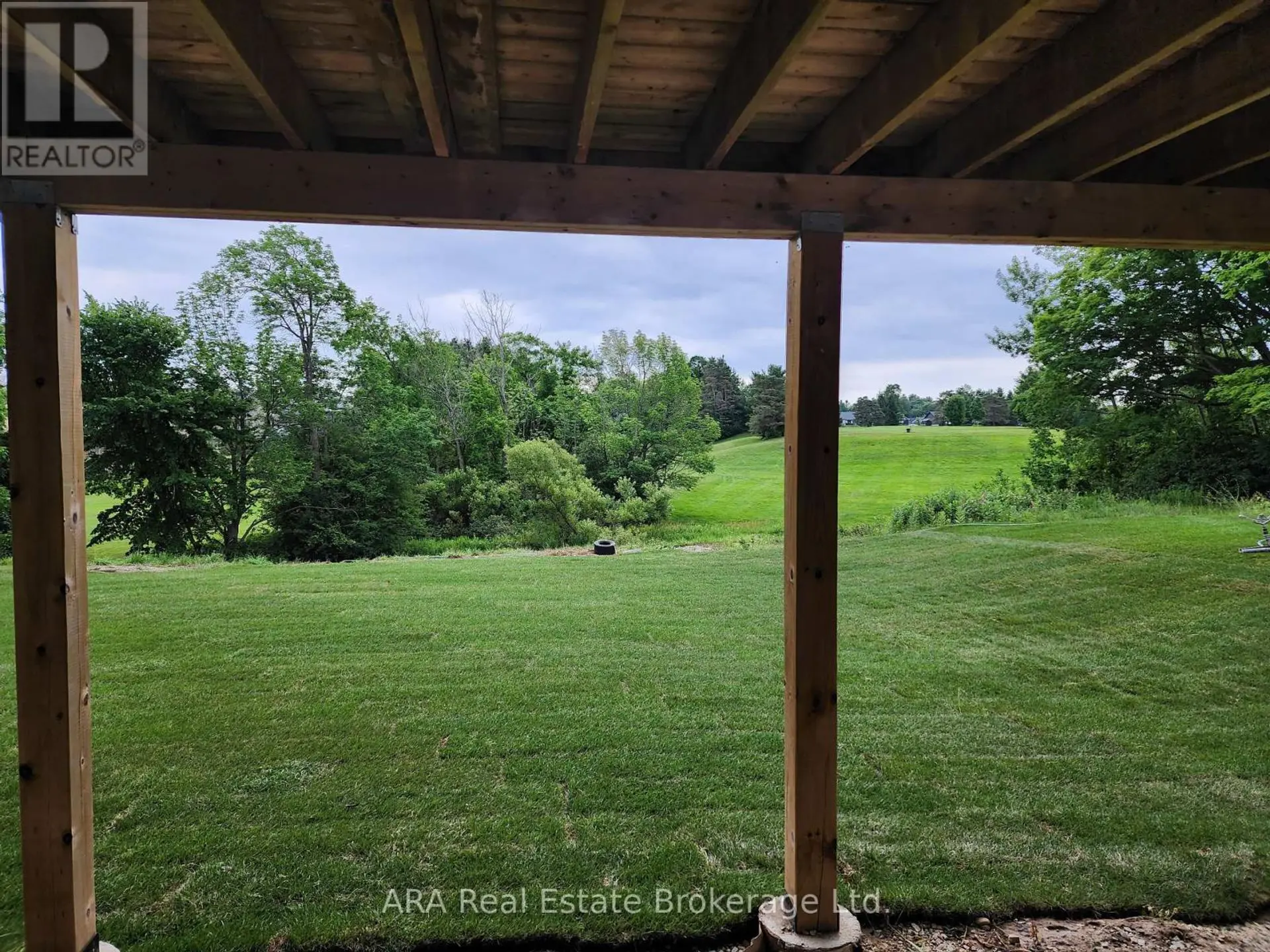 #33 2 HILTON LANE - Image 7