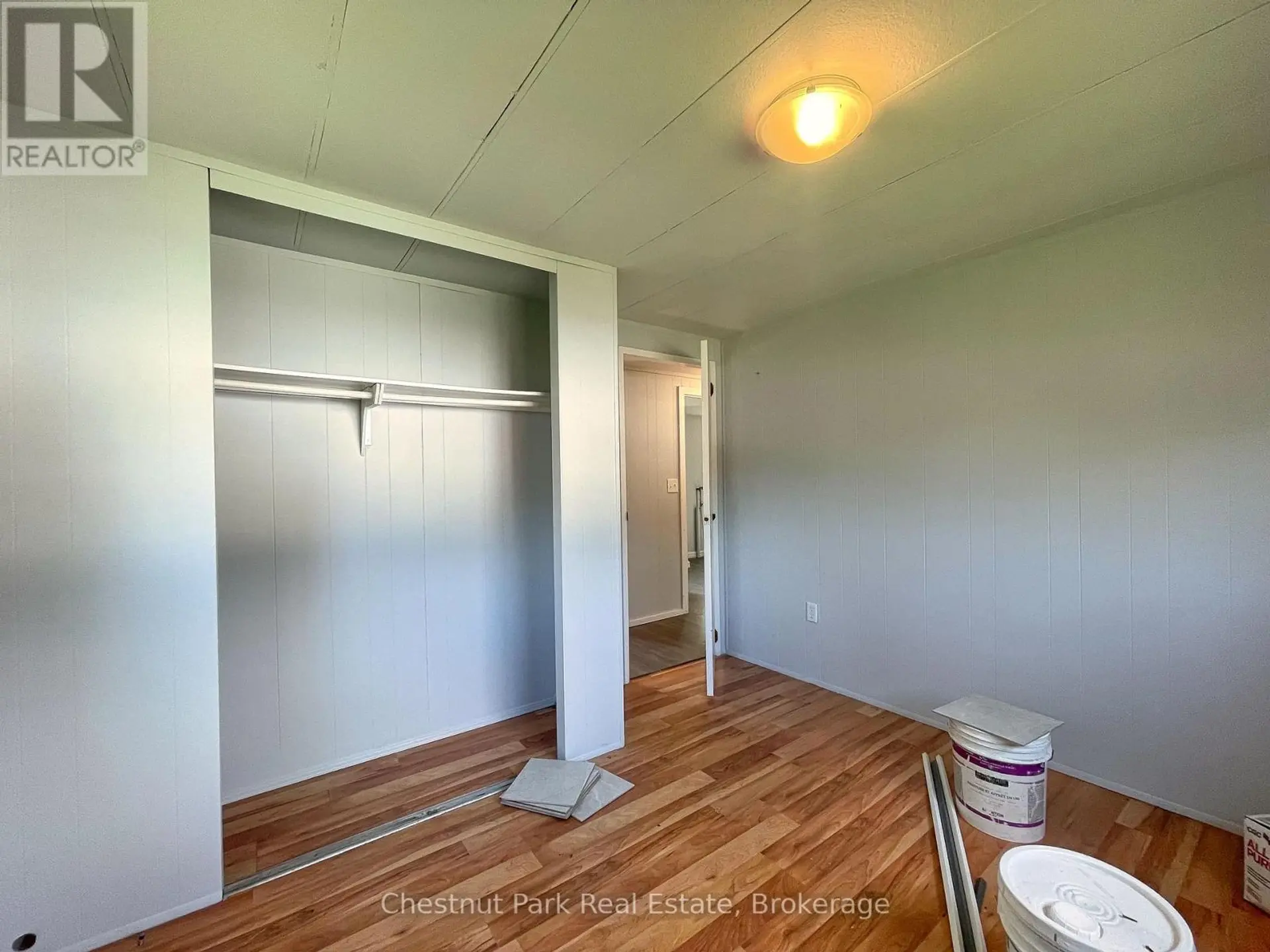 383 THOMPSON STREET - Image 13