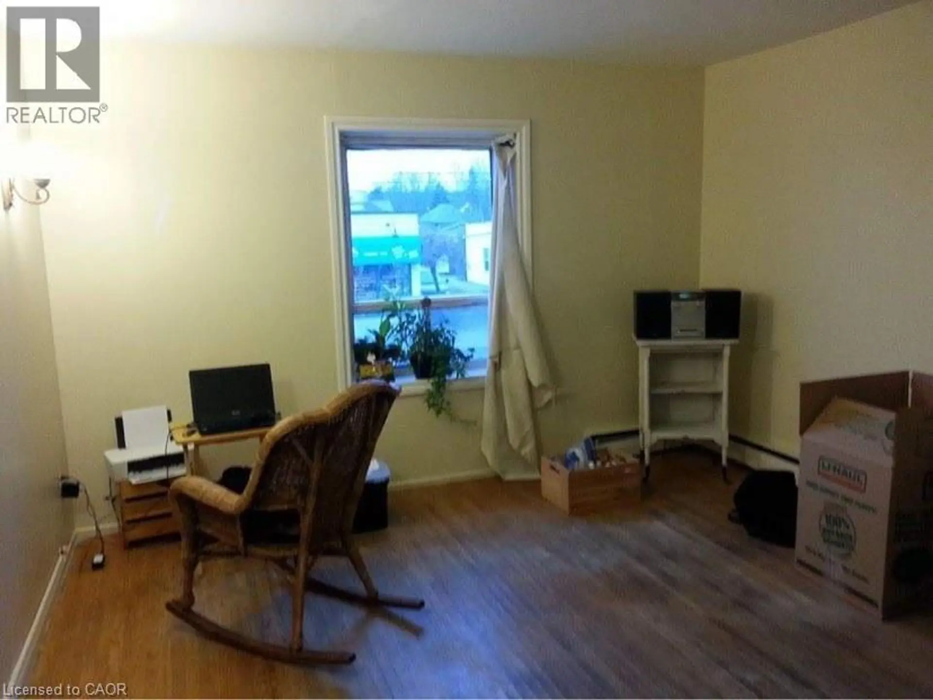 1373 BARTON STREET E - Image 6