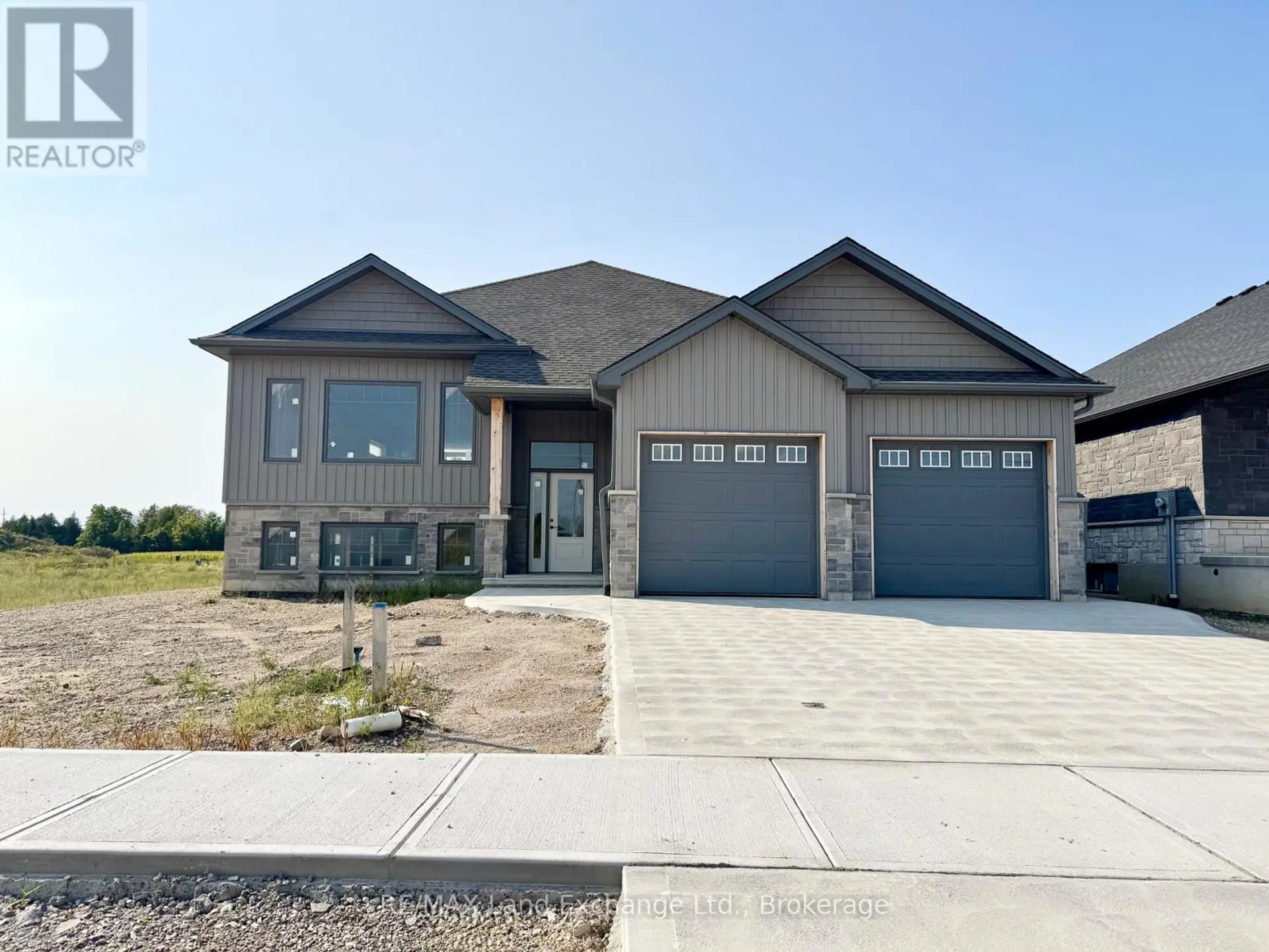 282 RIDGE STREET - Image 1