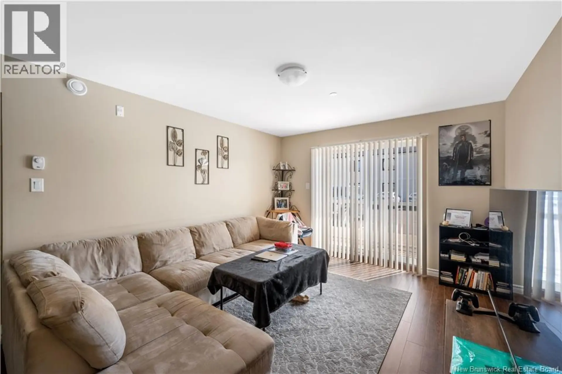 #106 33 SIFROI STREET - Image 4