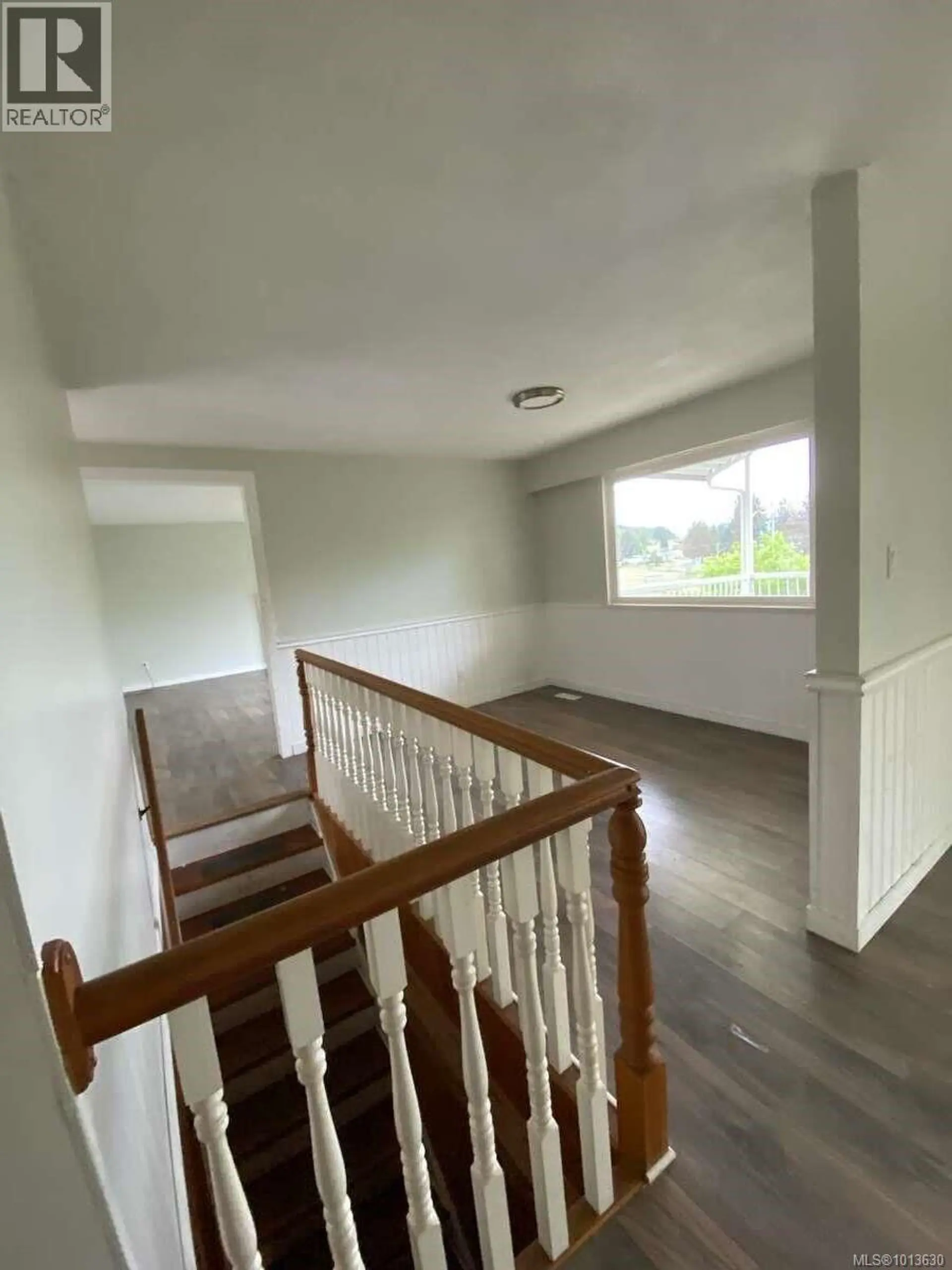 Property at 551 MACMILLAN DR, Sayward, BC