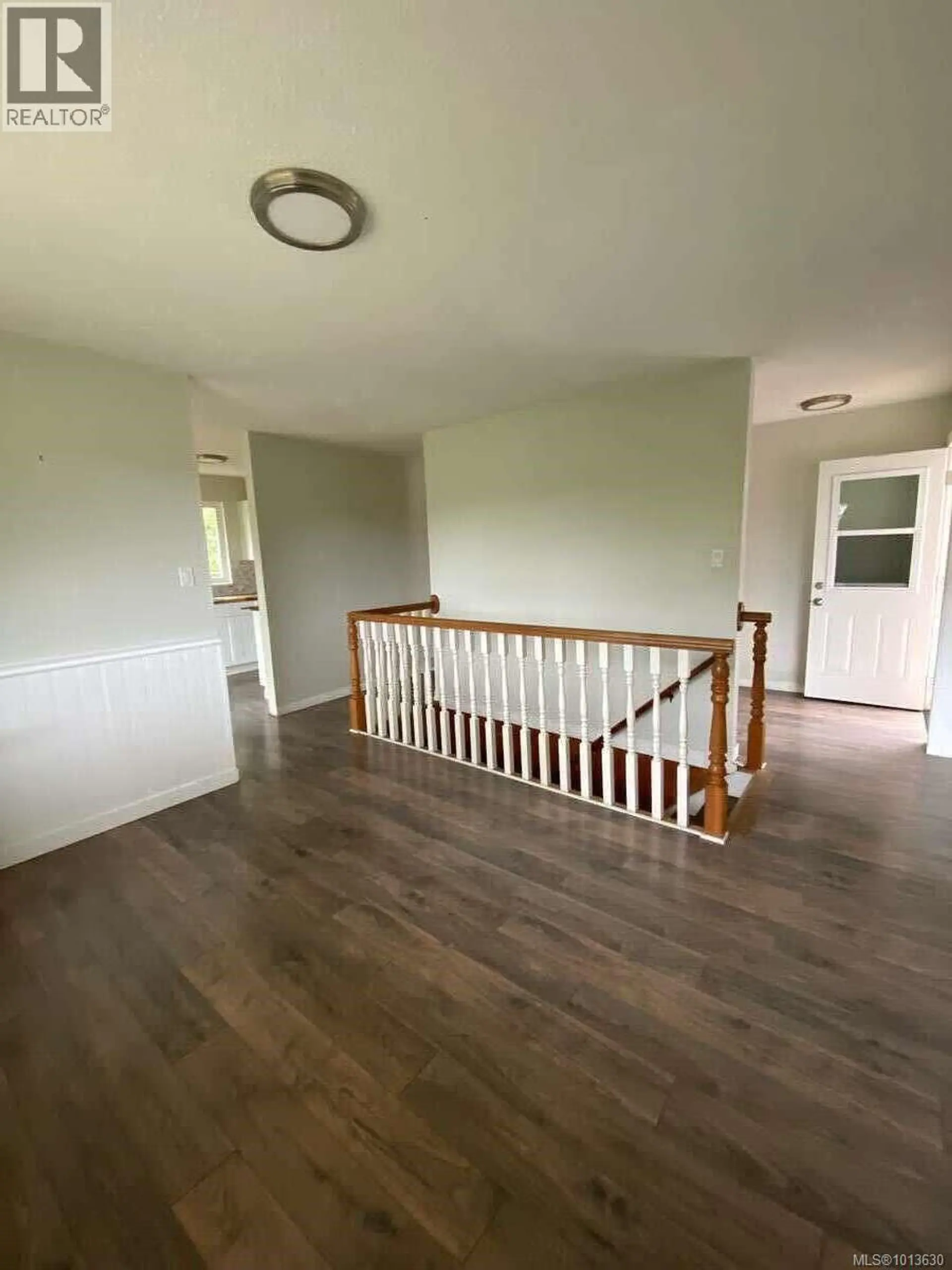 Property at 551 MACMILLAN DR, Sayward, BC