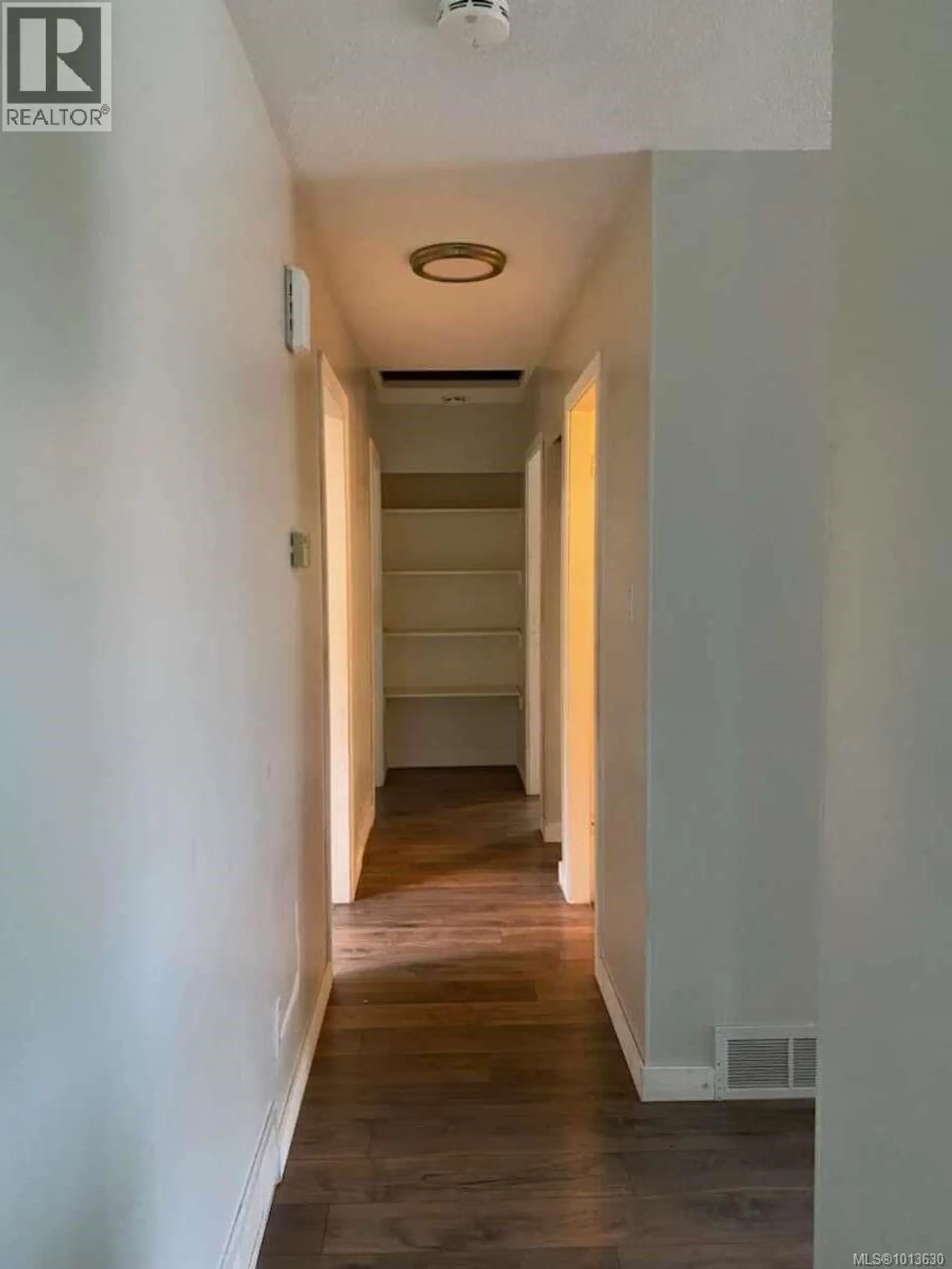 Property at 551 MACMILLAN DR, Sayward, BC