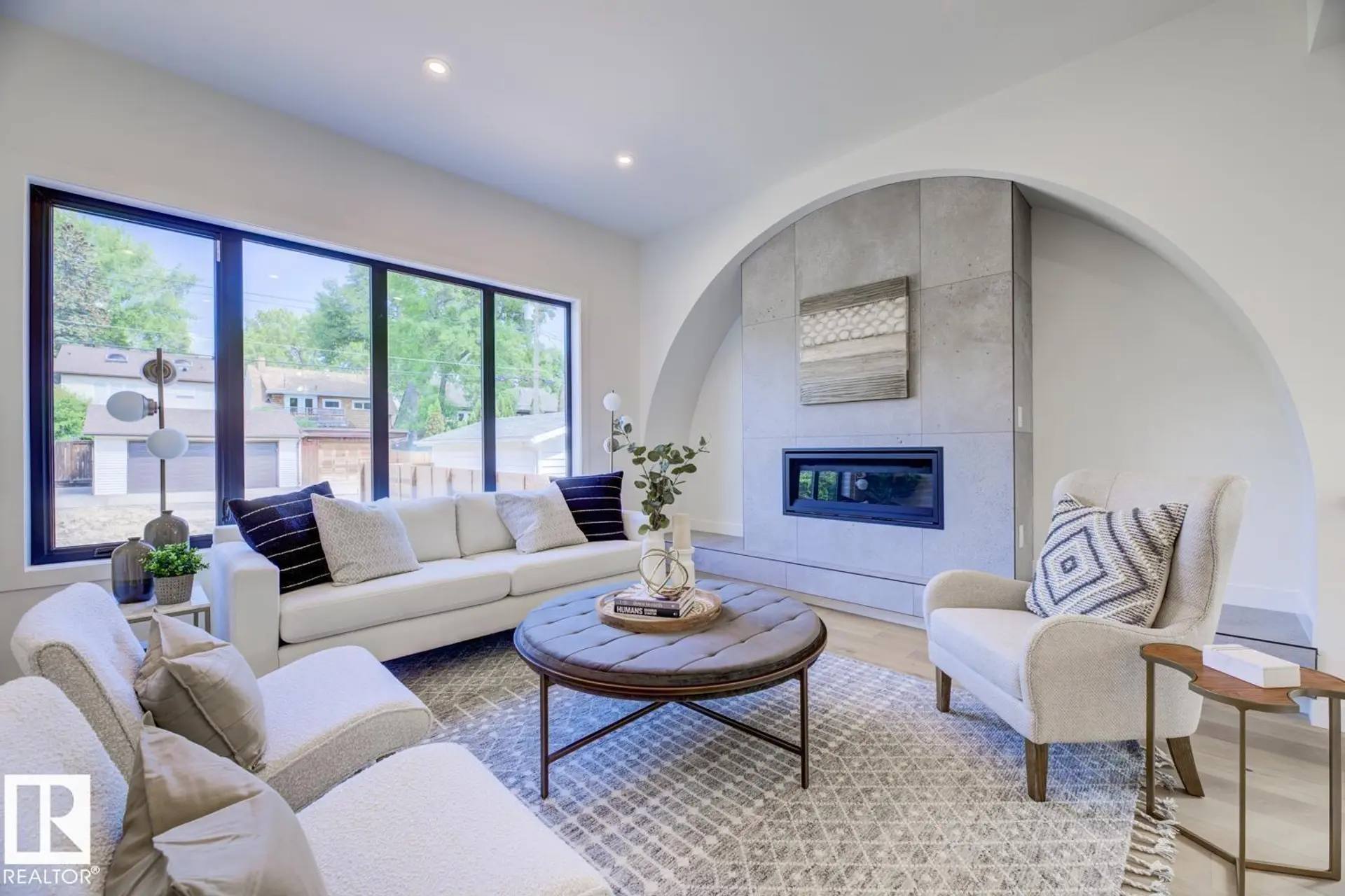 9346 72 AV NW - Image 8