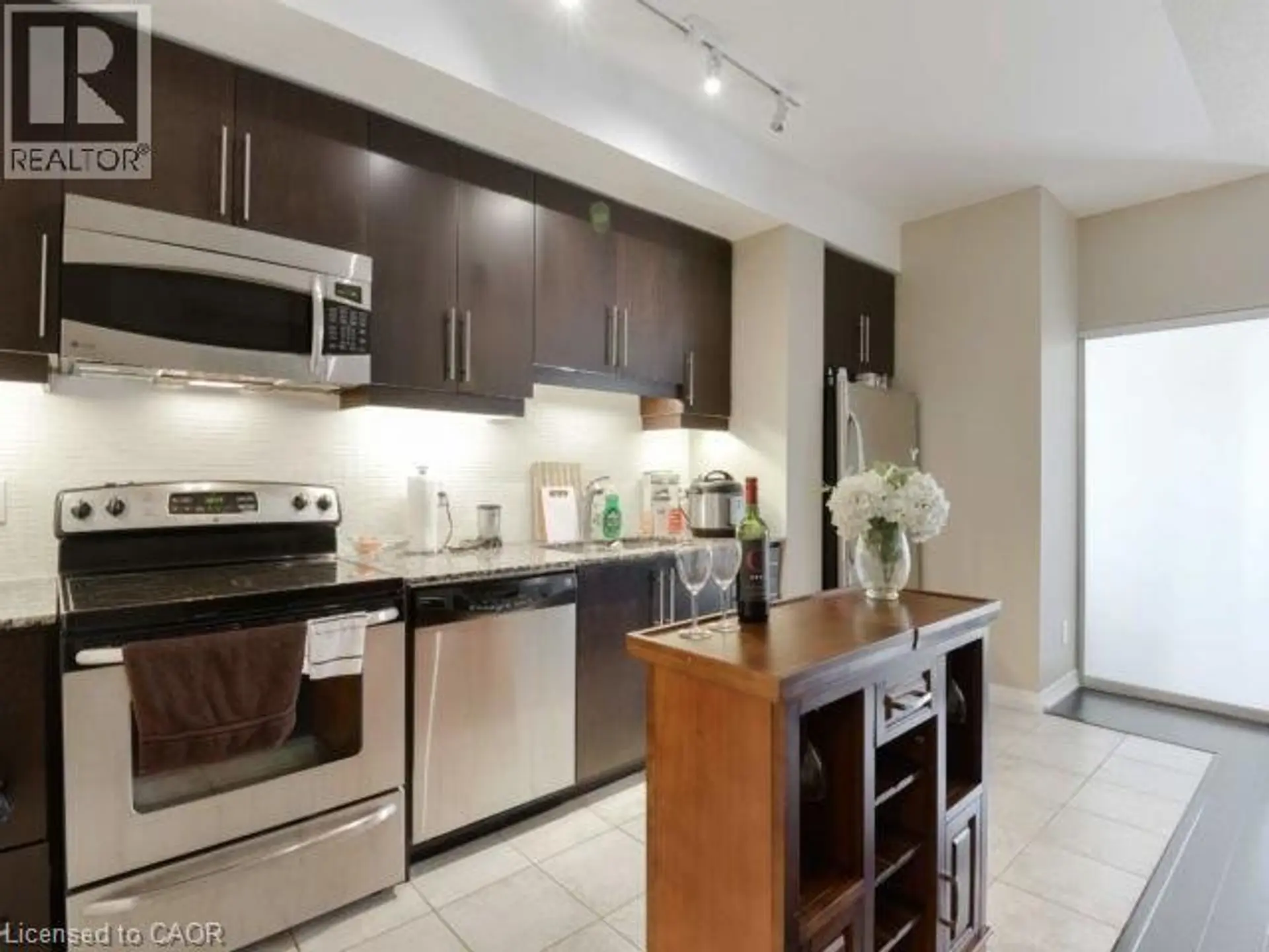 #908 223 WEBB DRIVE - Image 12