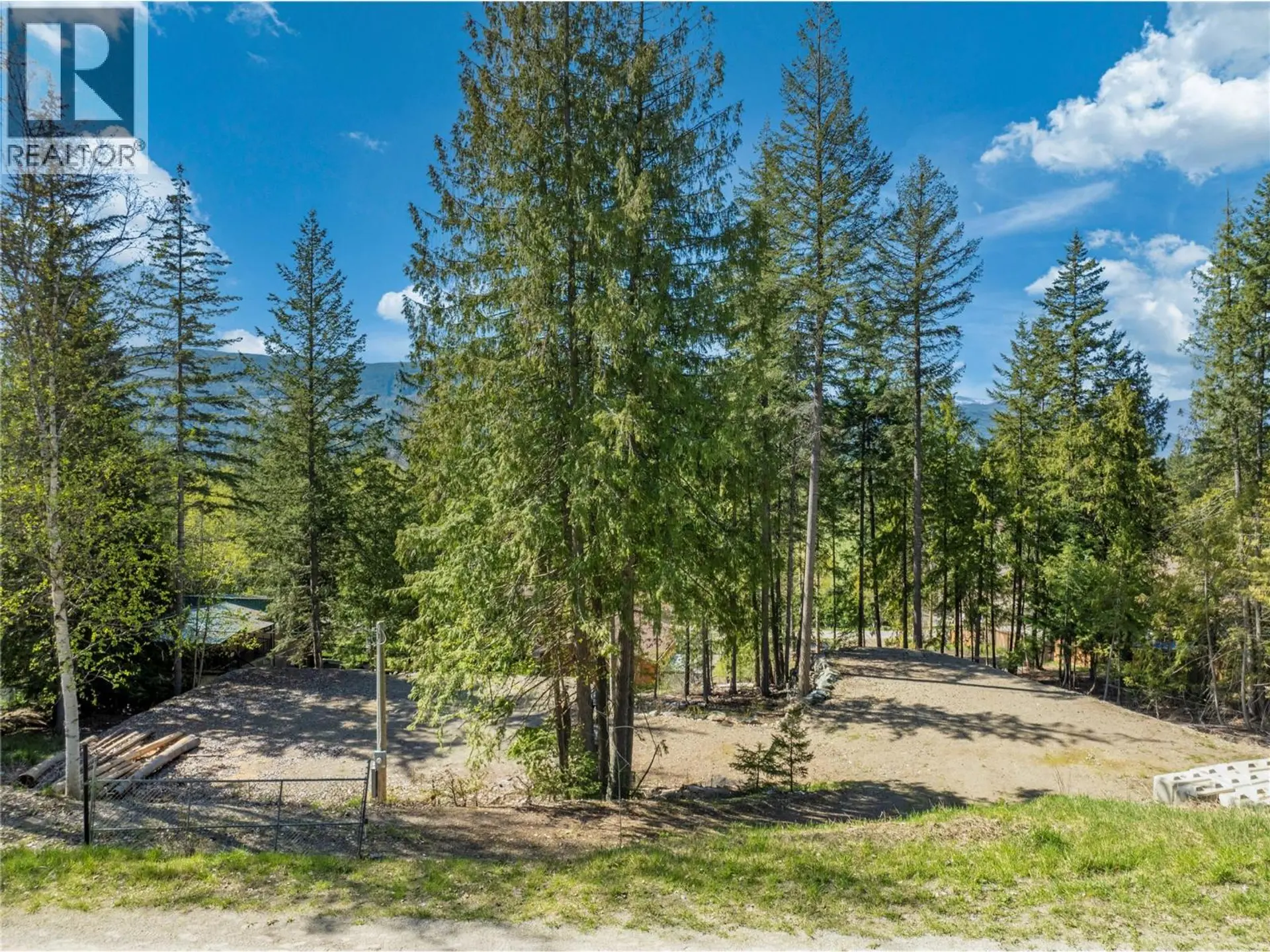 Property at 2699 FRASER ROAD, Anglemont, BC