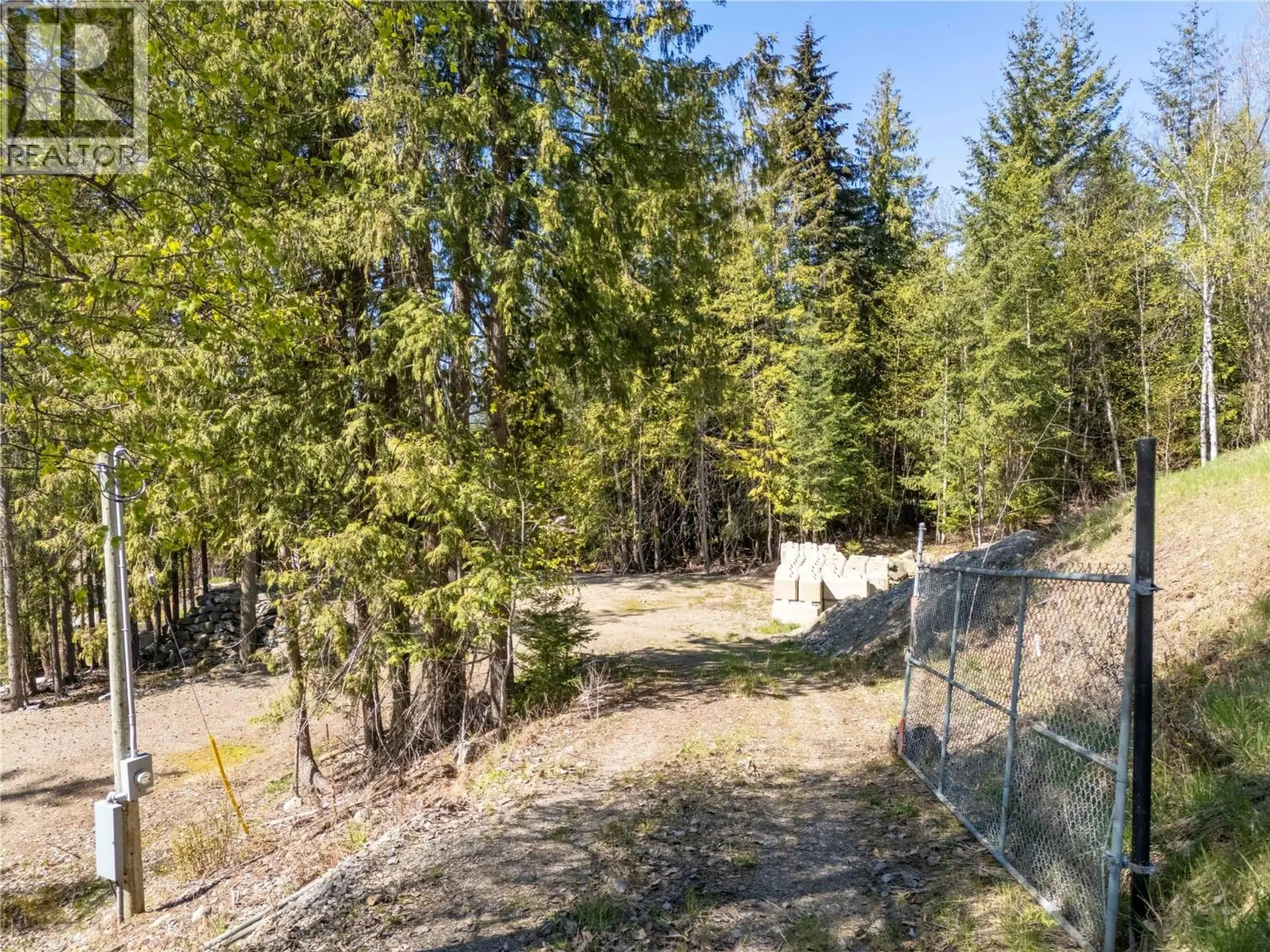 Property at 2699 FRASER ROAD, Anglemont, BC
