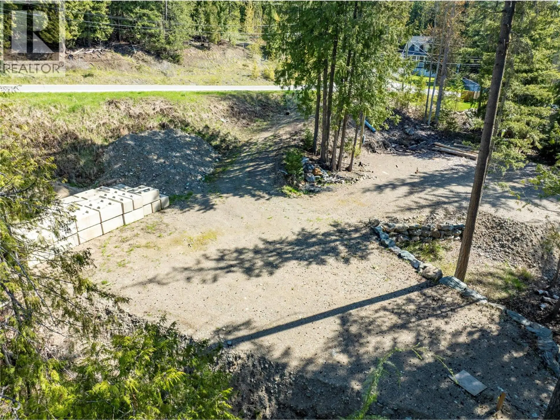 Property at 2699 FRASER ROAD, Anglemont, BC