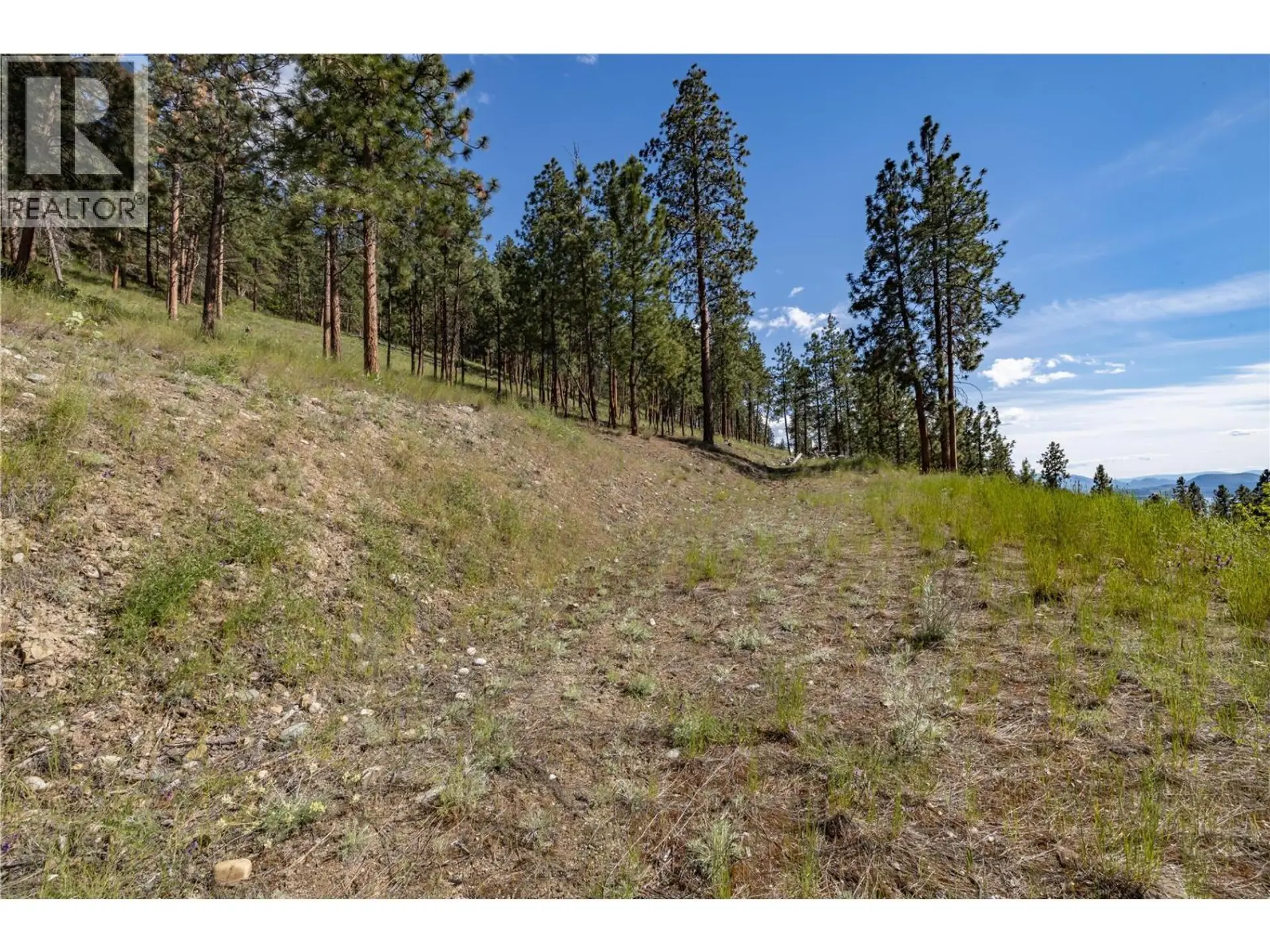 Property at 2455 ARTHUR COURT, Kelowna, BC