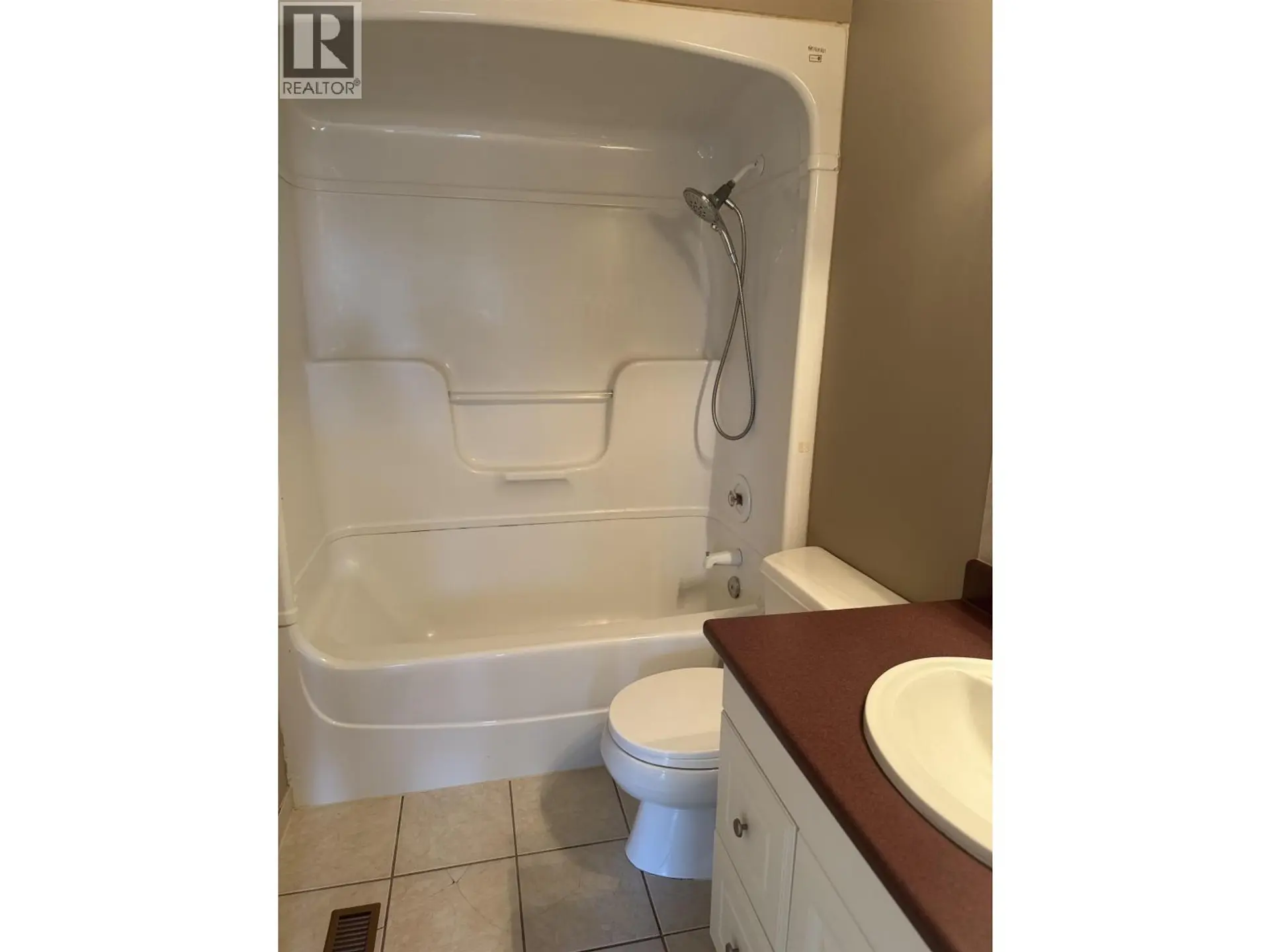 Property at 417 CENTENNIAL DRIVE, Mackenzie, BC