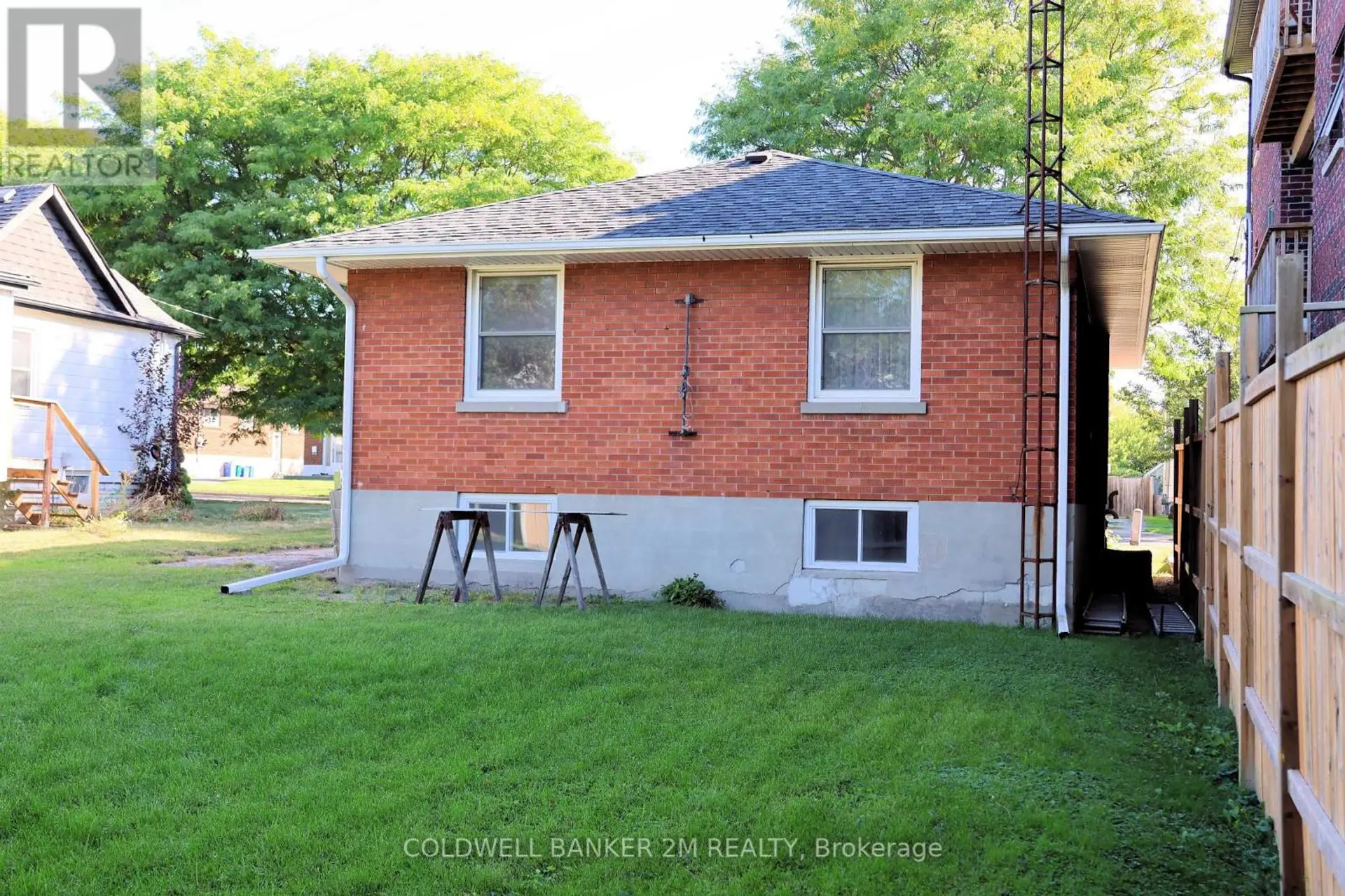 90 CROMWELL AVENUE - Image 13