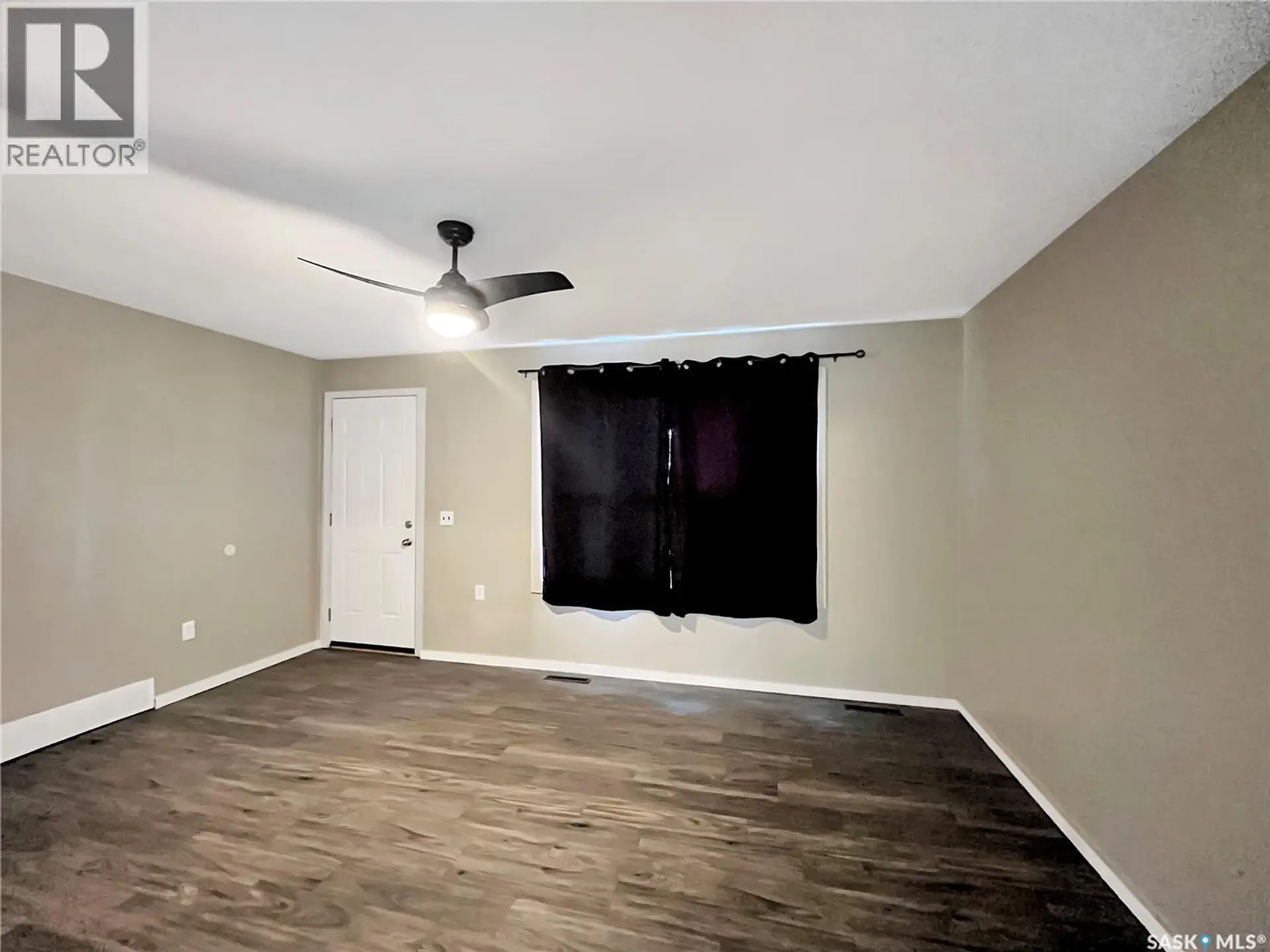 755 4TH STREET E - Image 6