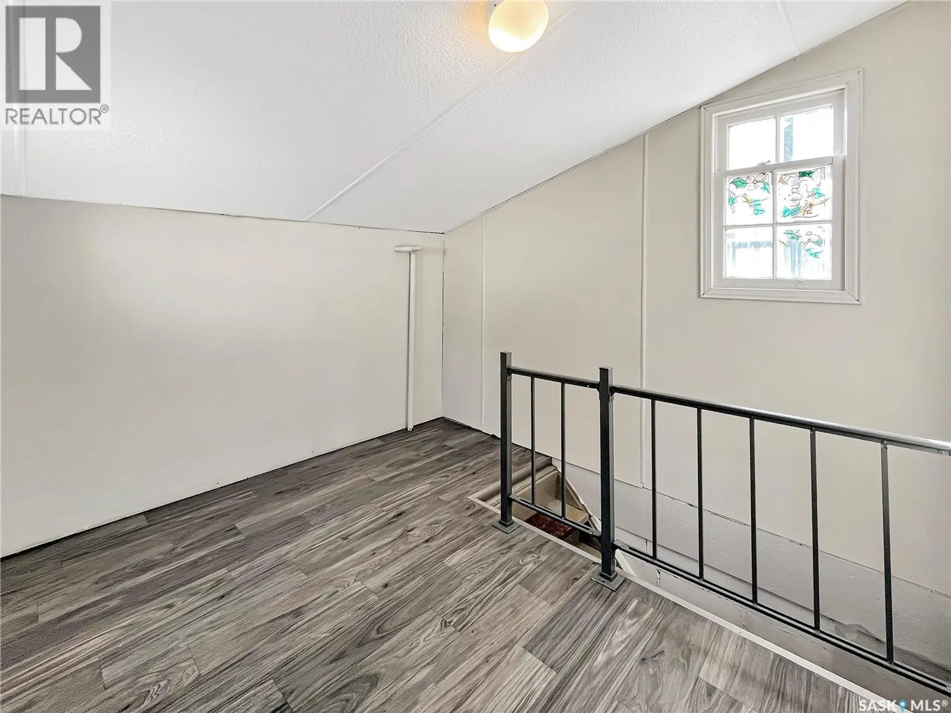 755 4TH STREET E - Image 4