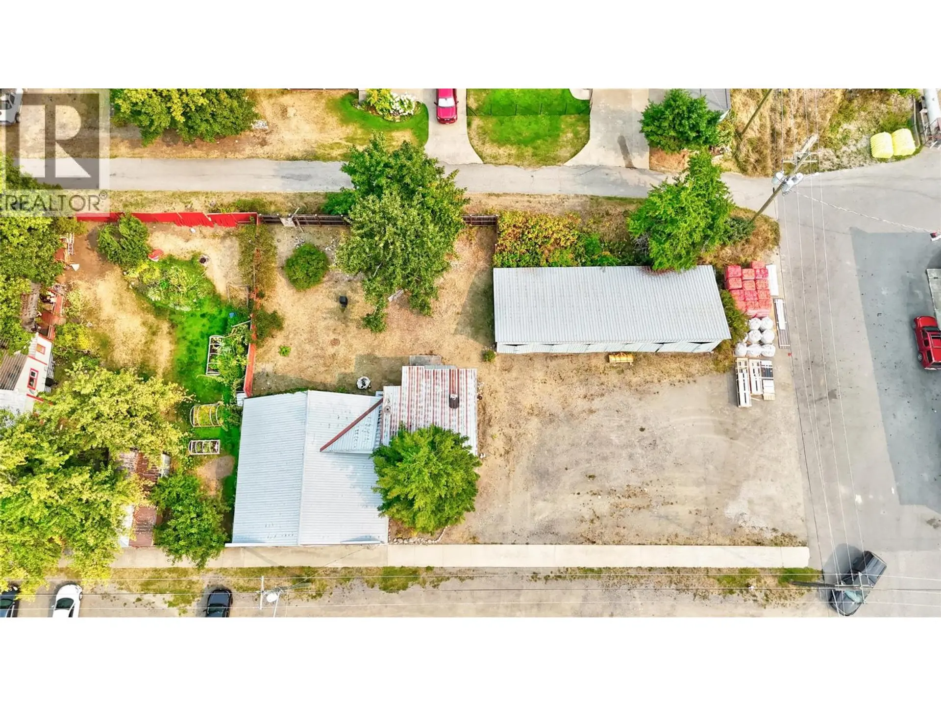 Property at 306 & 310 LAKE AVENUE, Silverton, BC