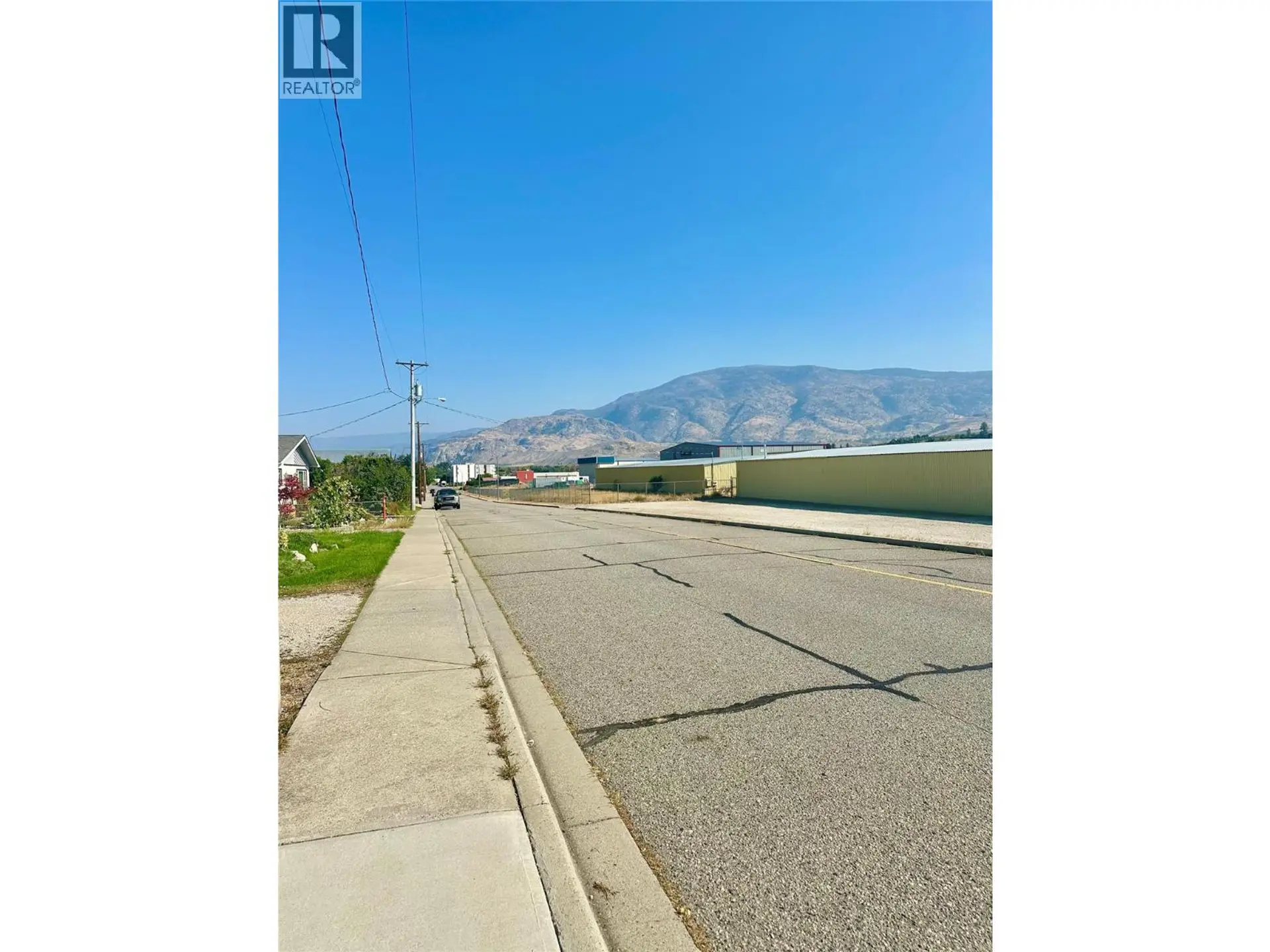 Property at 5812 AIRPORT STREET, Oliver, BC