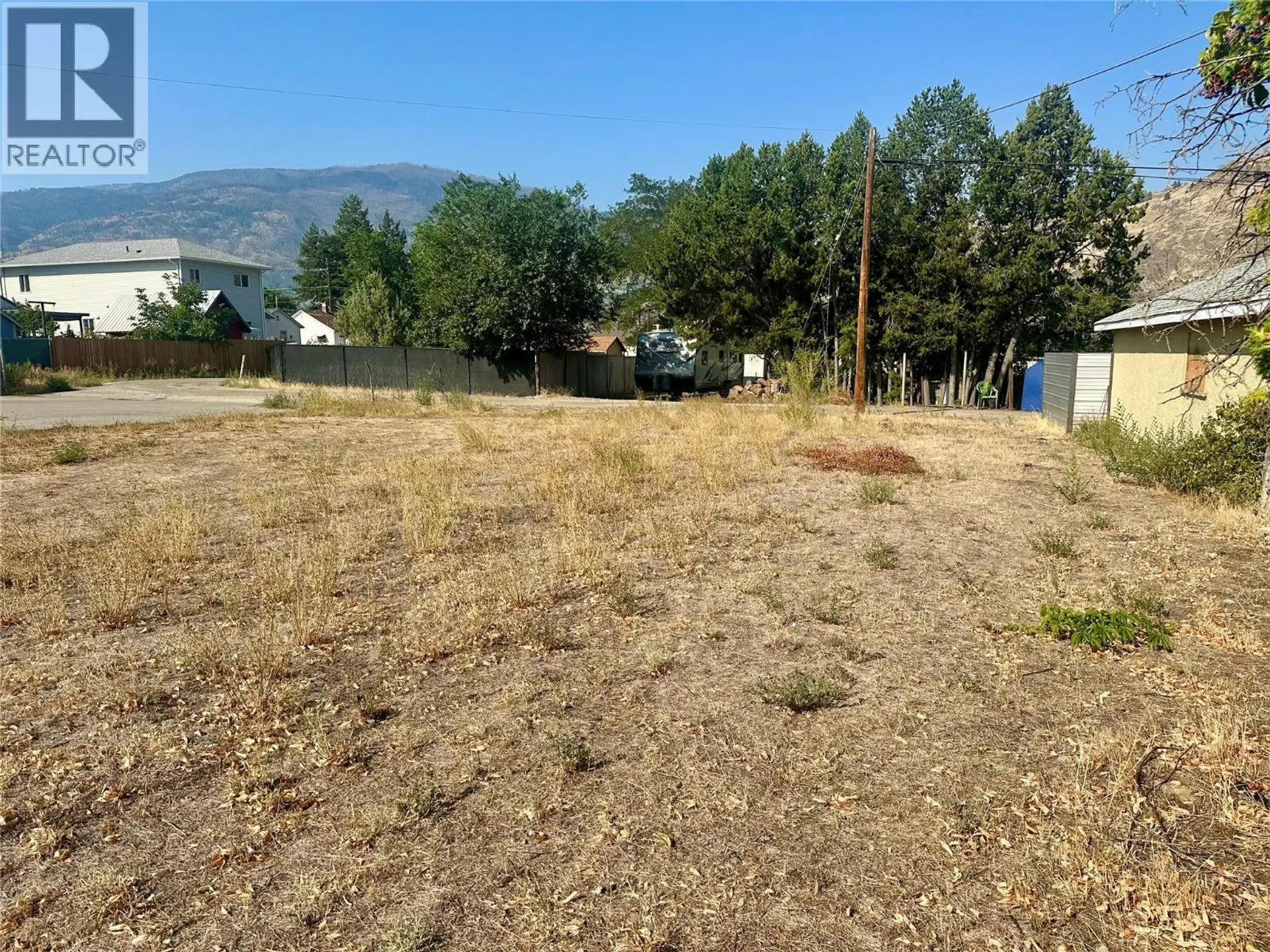 Property at 5812 AIRPORT STREET, Oliver, BC