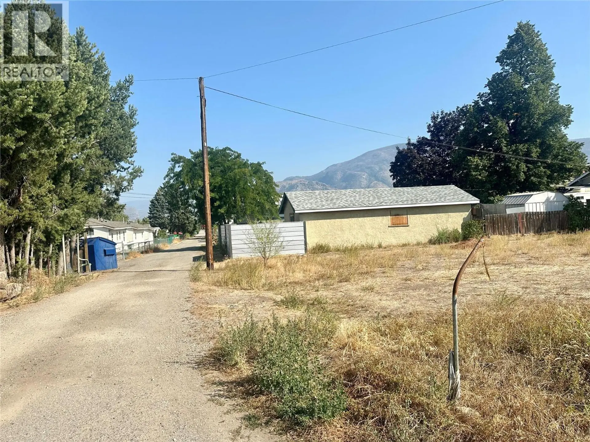 Property at 5812 AIRPORT STREET, Oliver, BC