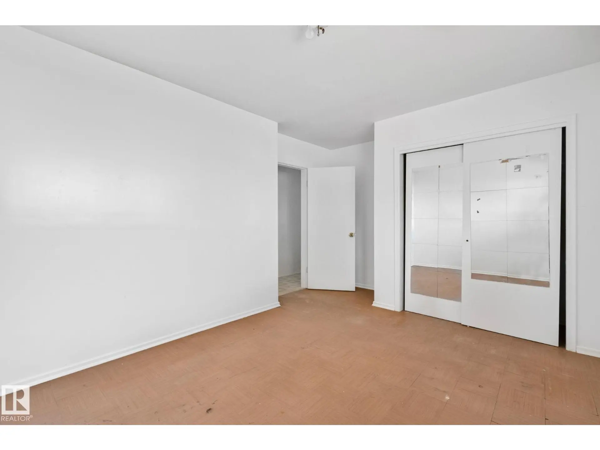 12350 82 ST NW - Image 5