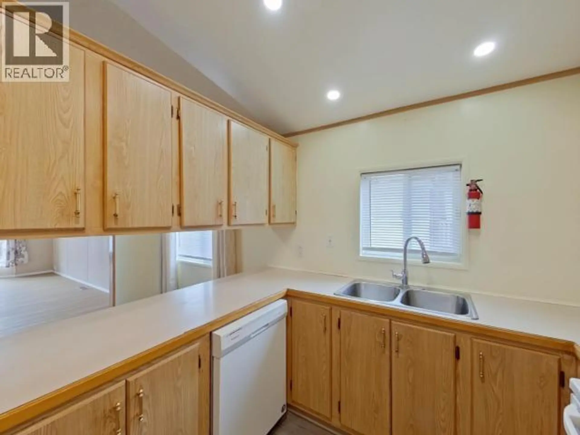 Property at 45-6271 MCANDREW AVE, Powell River, BC