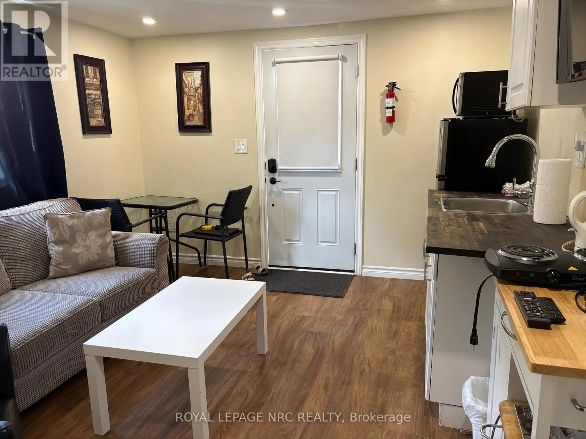 375 ALMOND LANE - Image 11