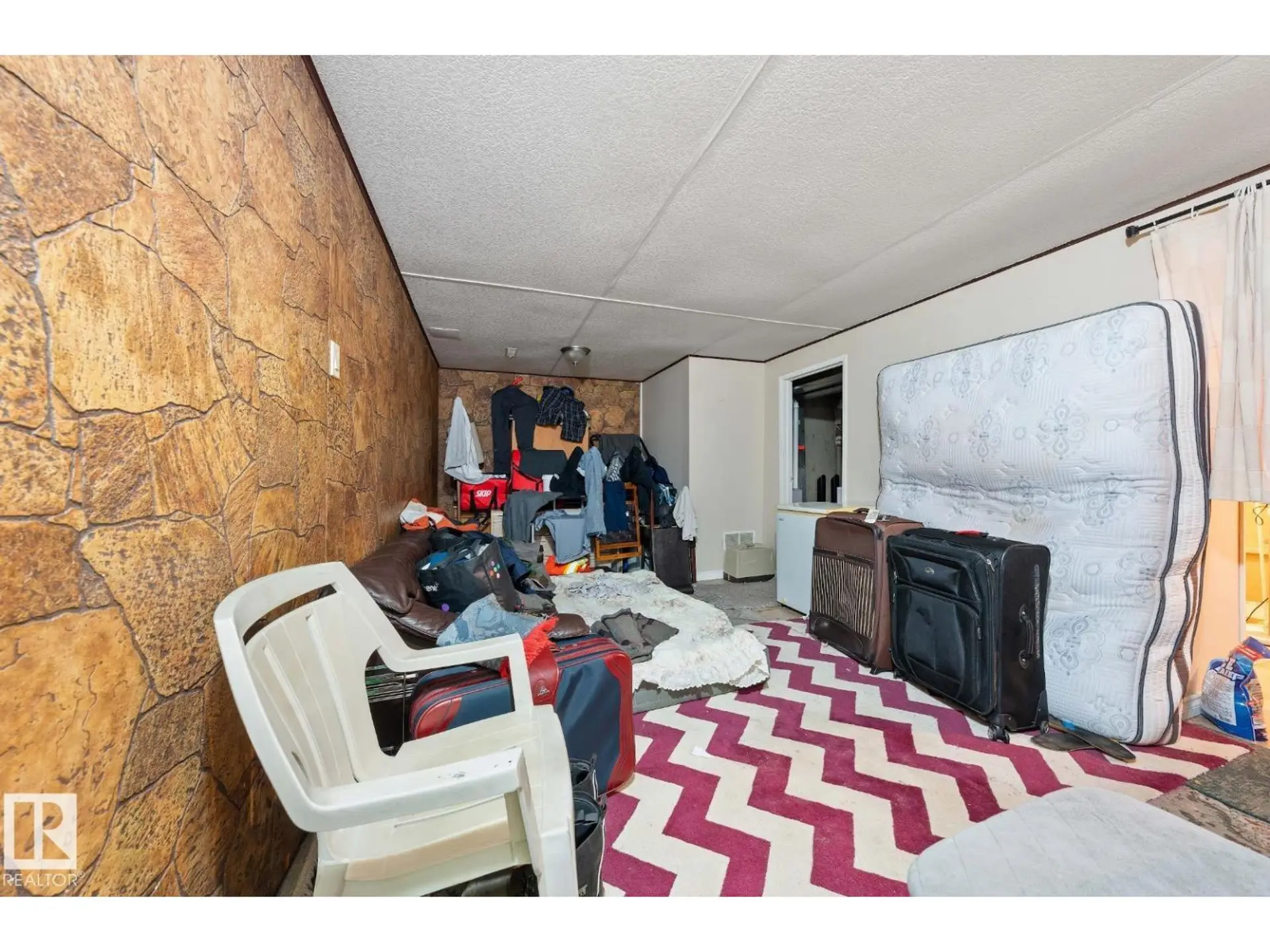 285 HARRISON DR NW - Image 17
