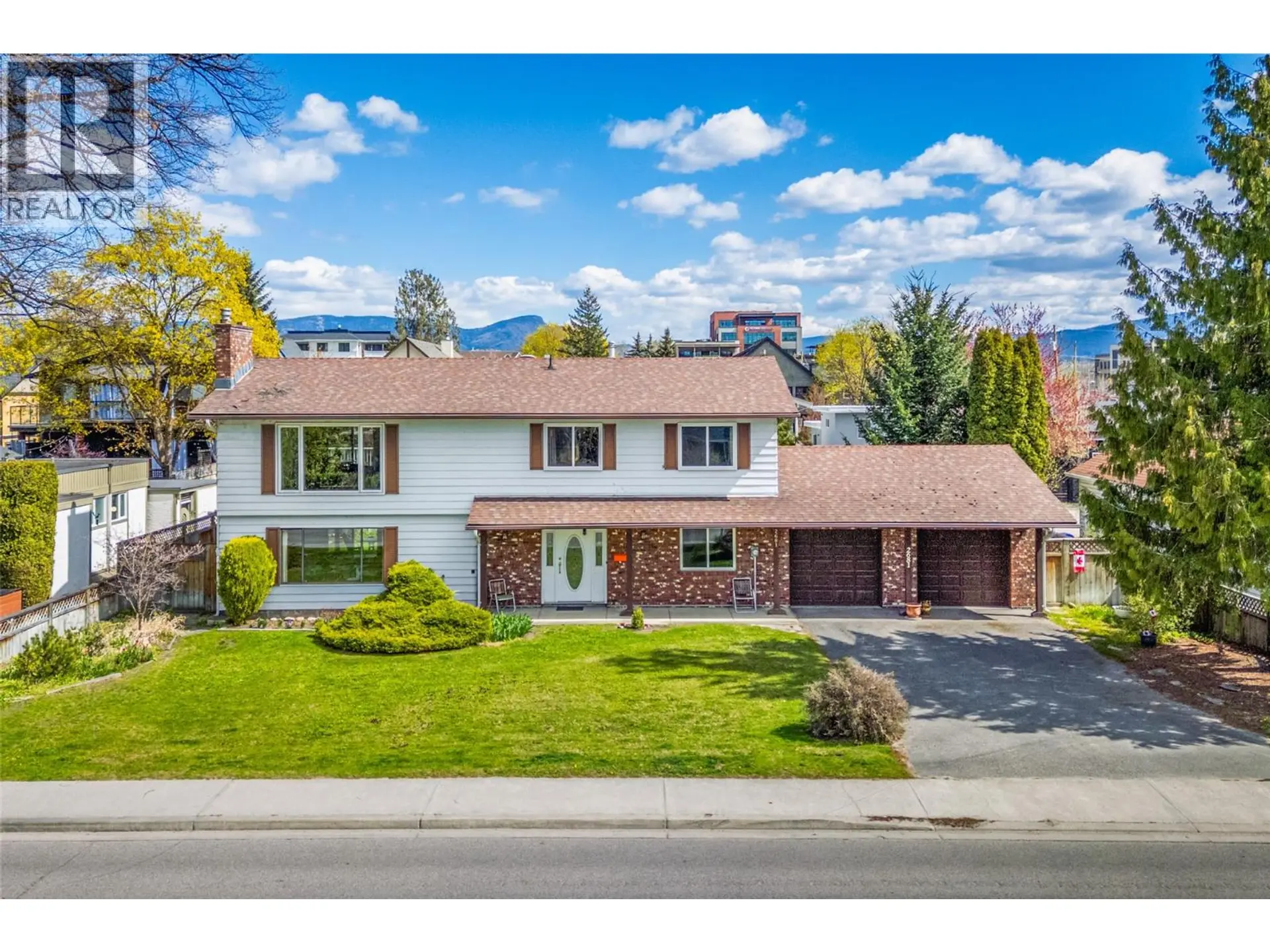 Property at 2681 Abbott Street, Kelowna, BC