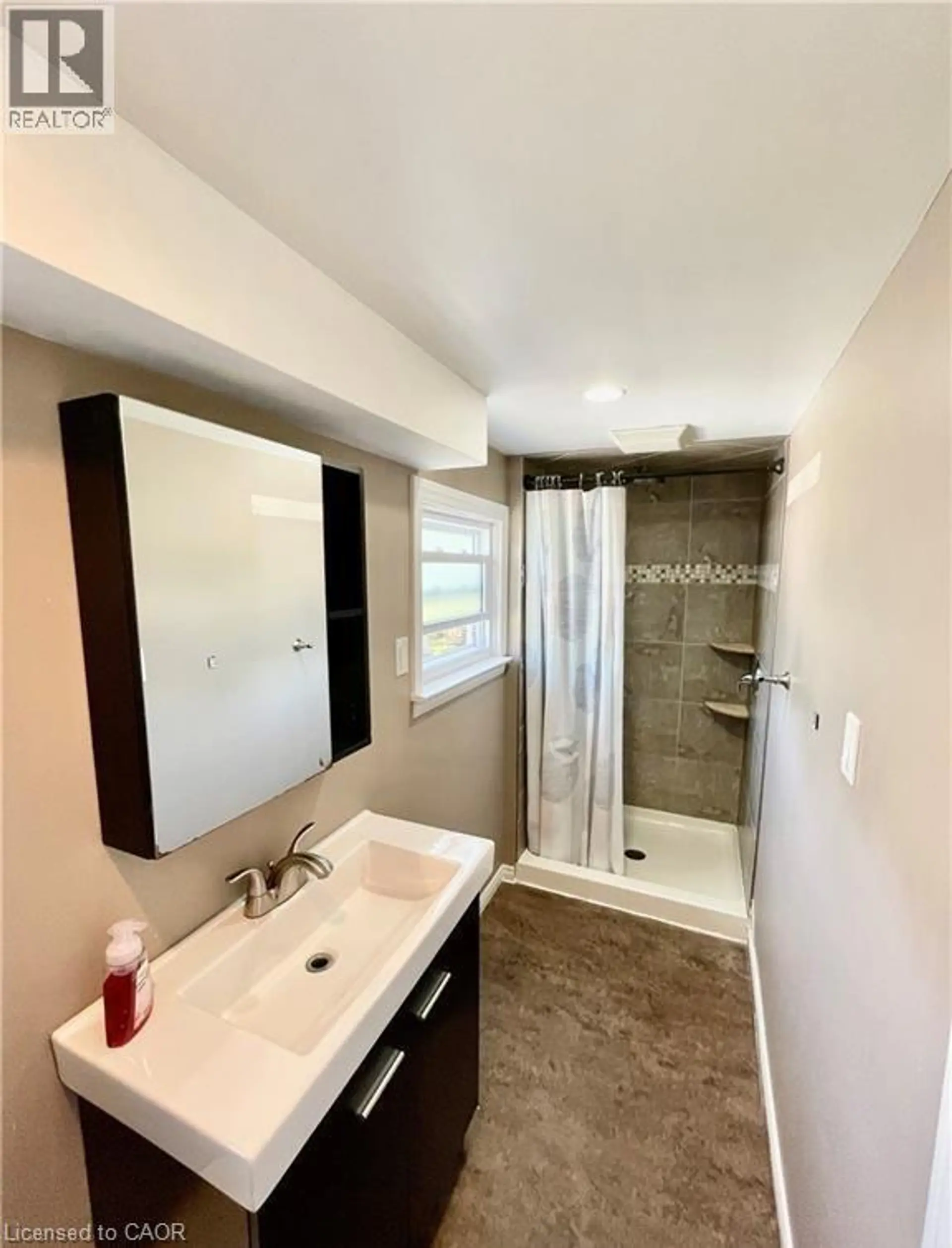 77 BLACKFRIARS STREET - Image 7