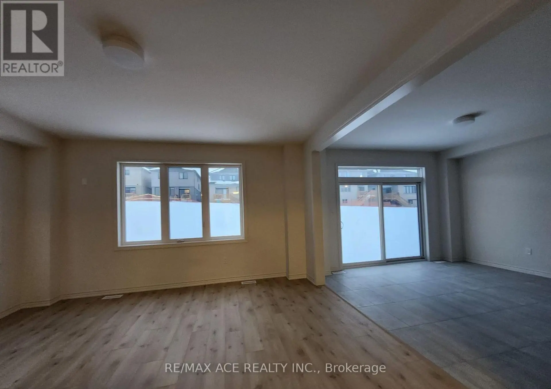 1025 TRAILSVIEW AVENUE - Image 3
