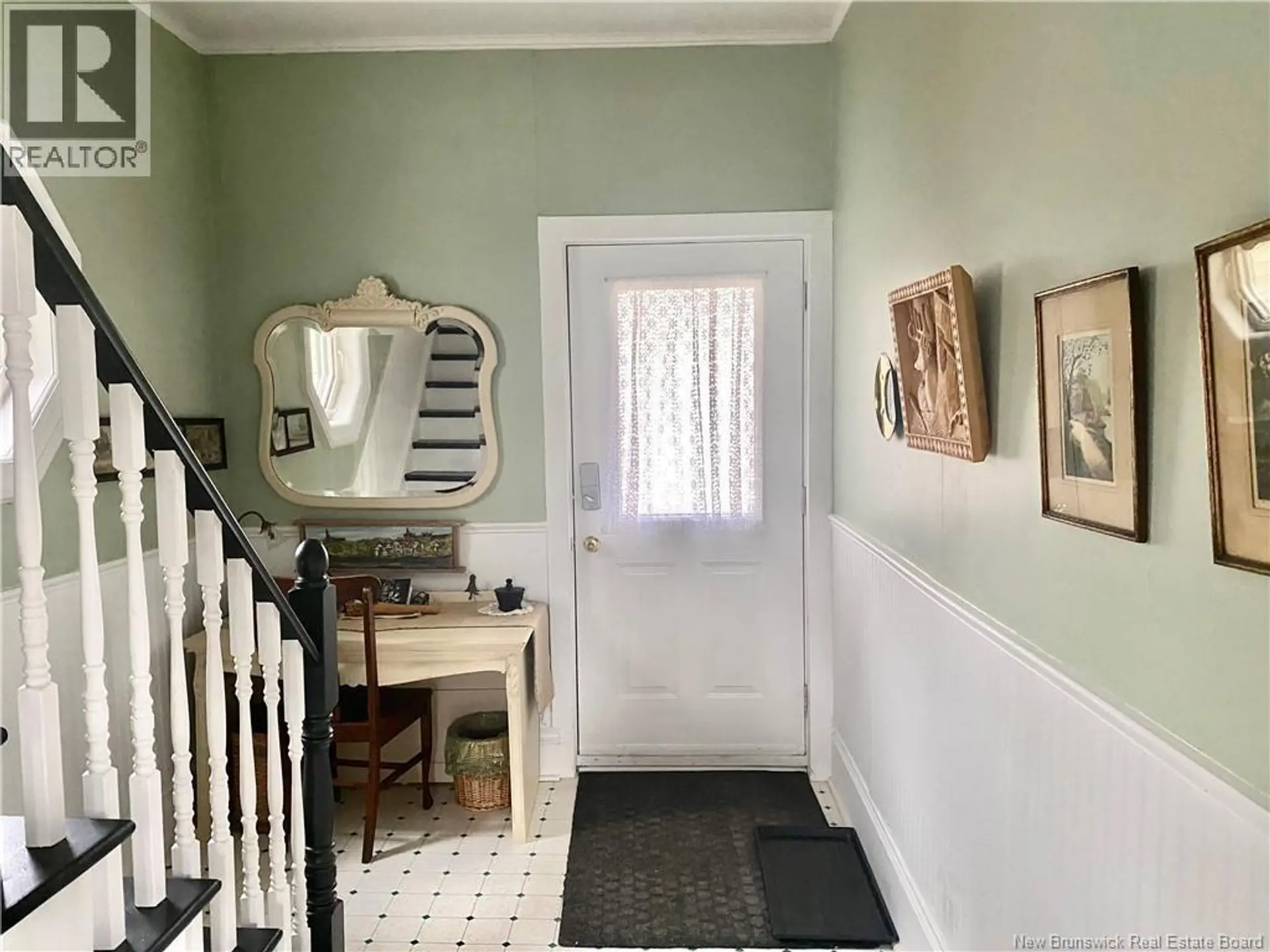 38 KING STREET - Image 3