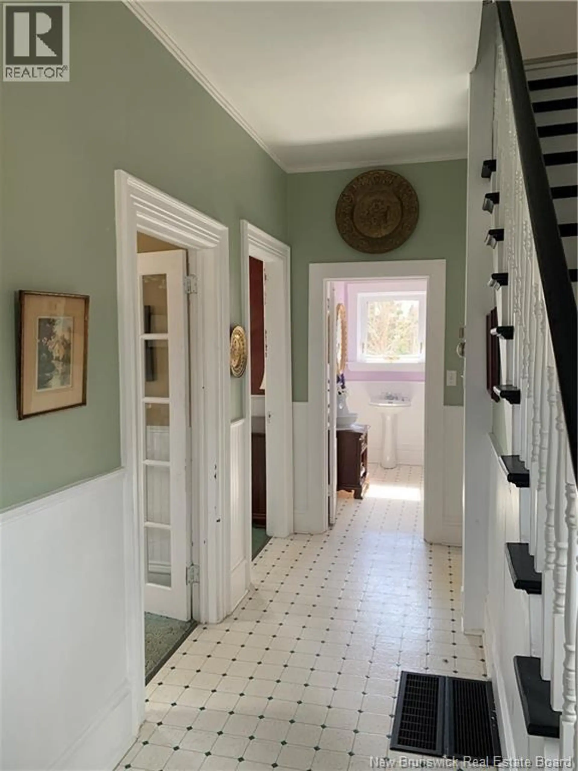 38 KING STREET - Image 4