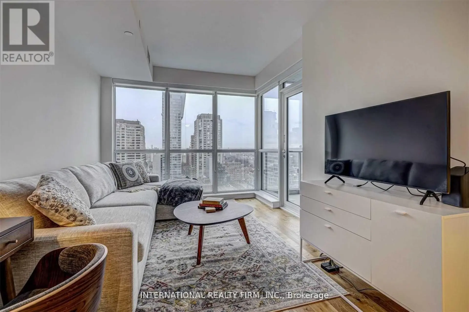#1903 88 CUMBERLAND STREET - Image 9