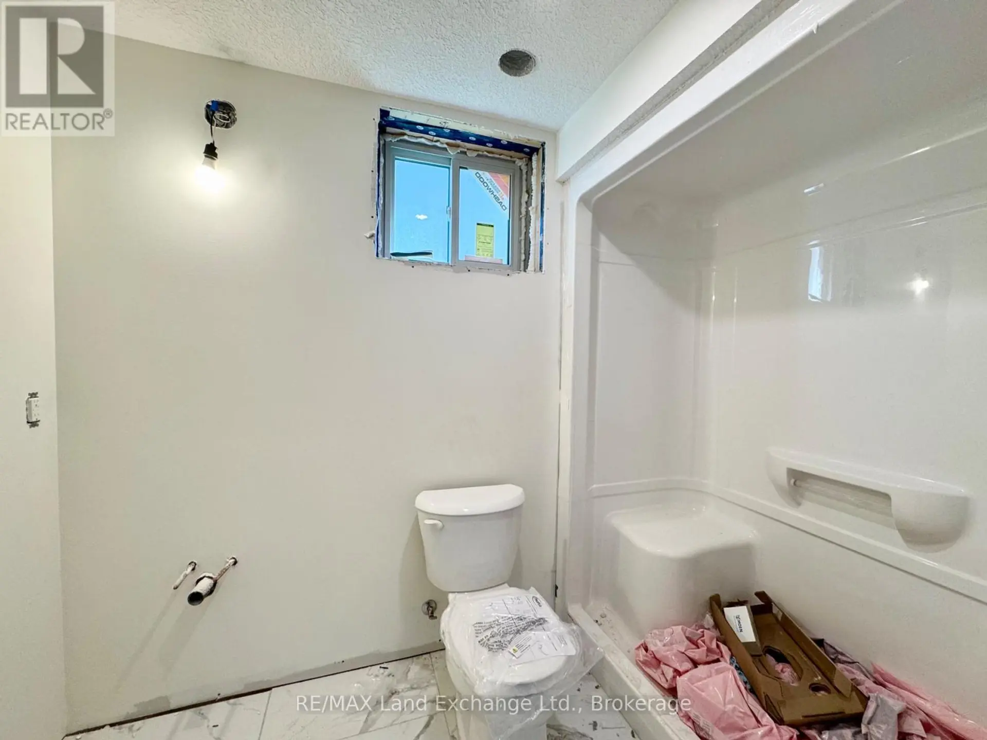 448 BURNSIDE STREET - Image 10