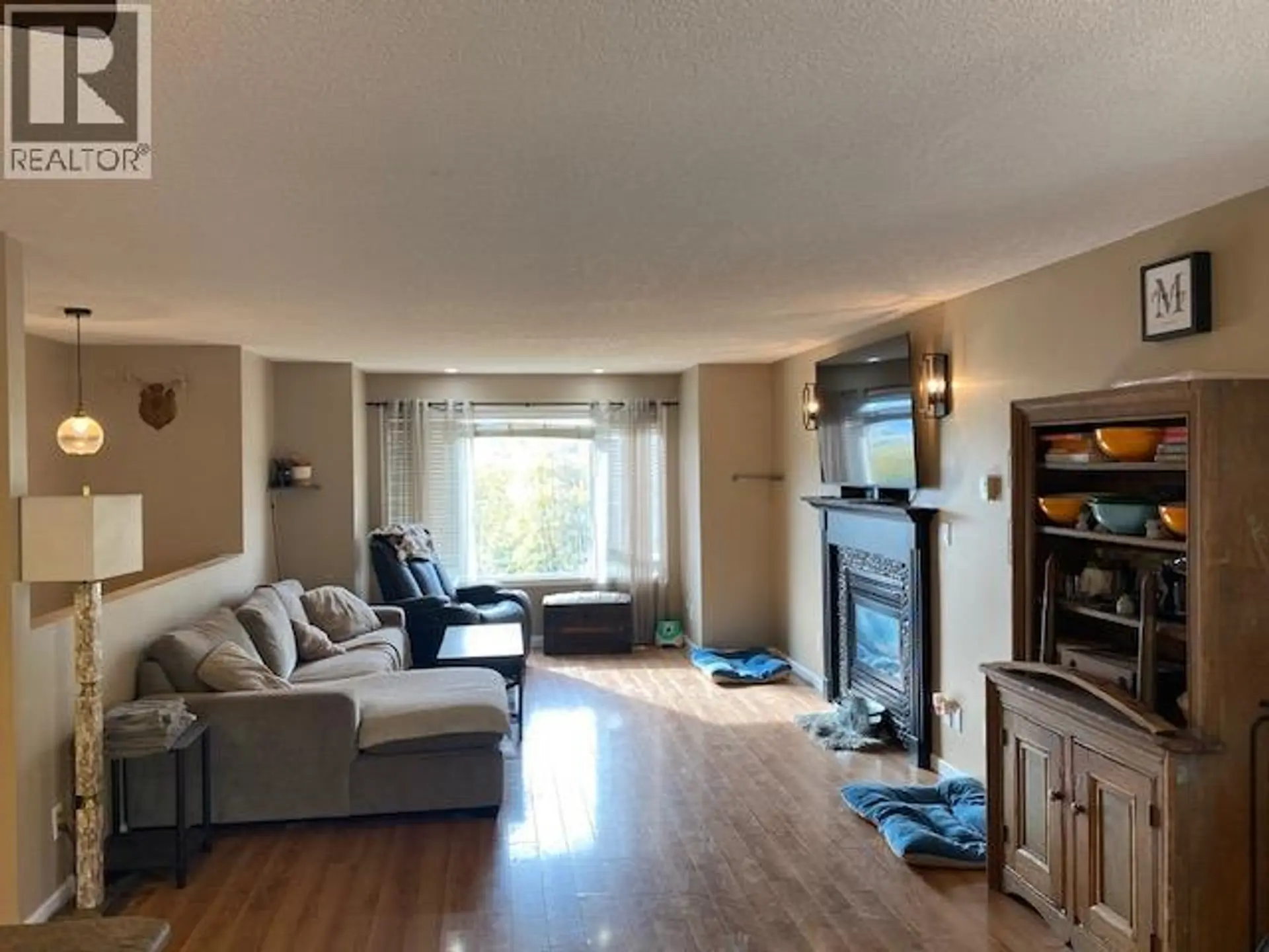 Property at 5404 HILLSIDE AVENUE, Chetwynd, BC