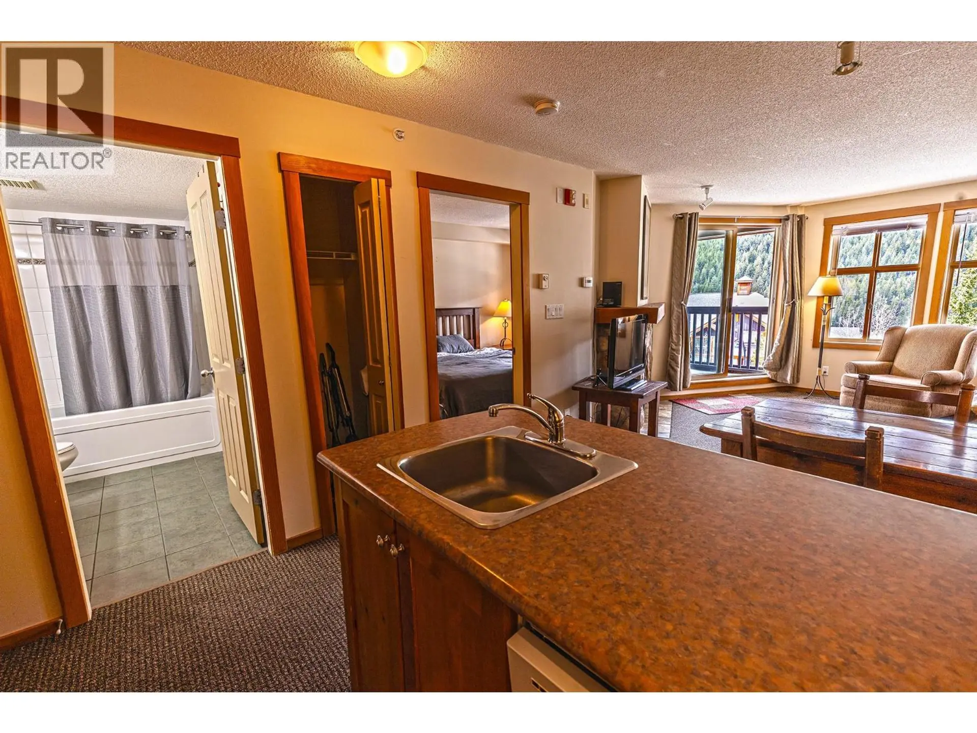 Property at #306 2050 SUMMIT DRIVE, Panorama, BC