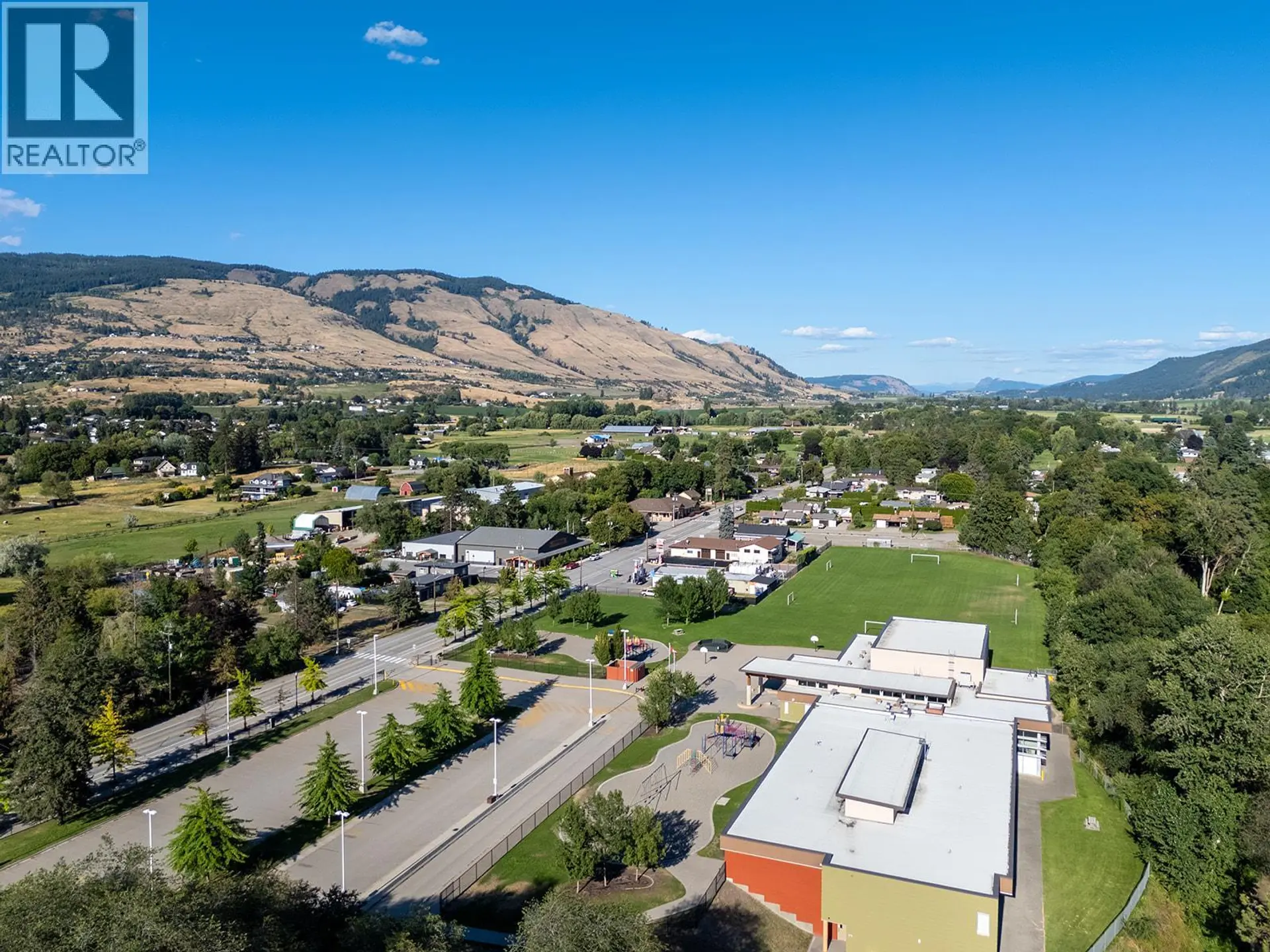 Property at 457 MORNINGVIEW DRIVE, Coldstream, BC