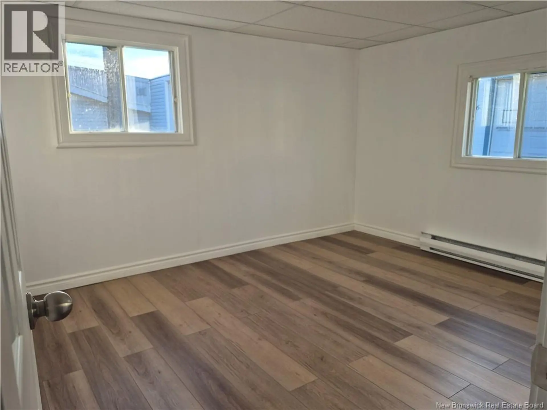 6 DAMASE STREET - Image 18