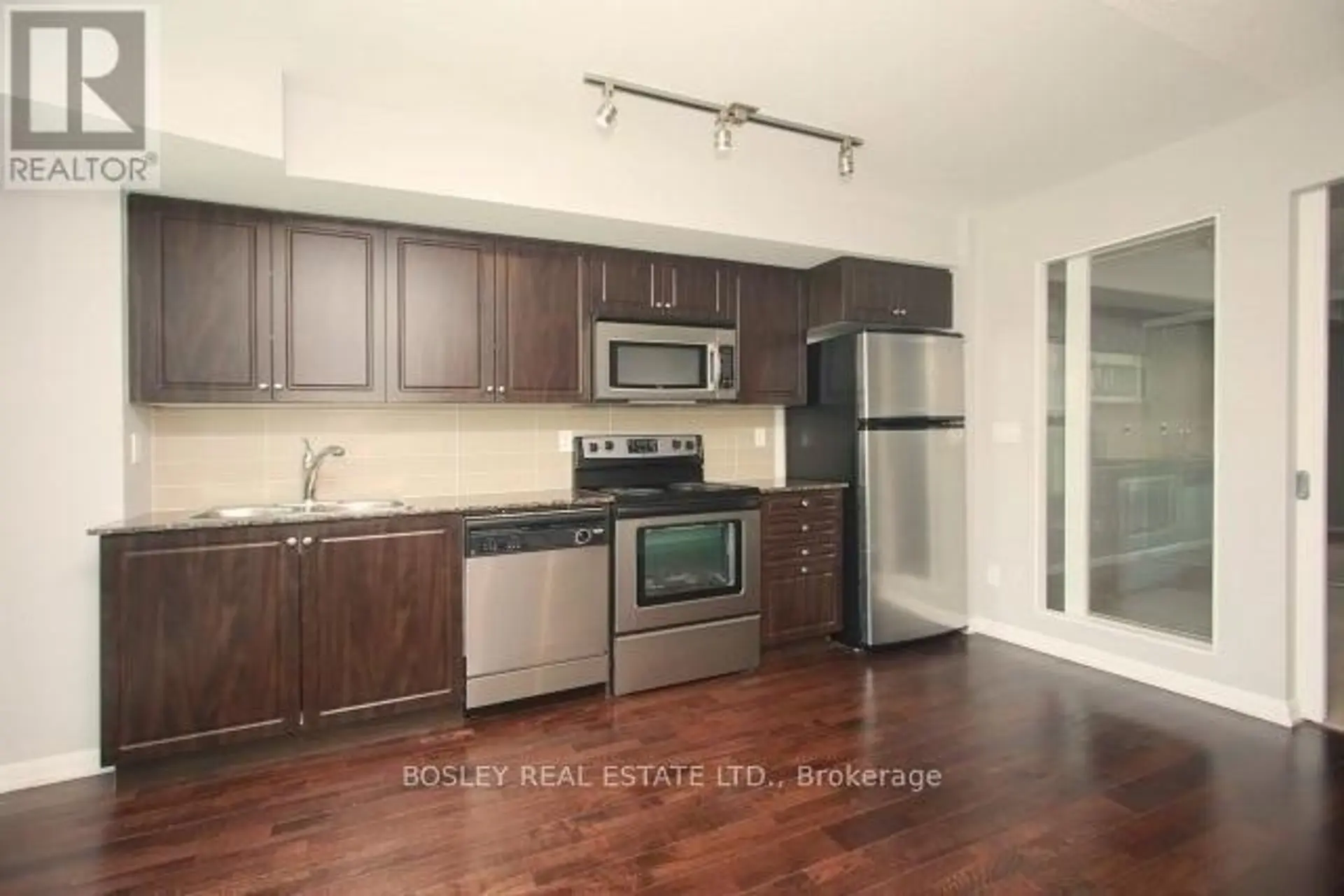 #468 209 FORT YORK BOULEVARD - Image 11