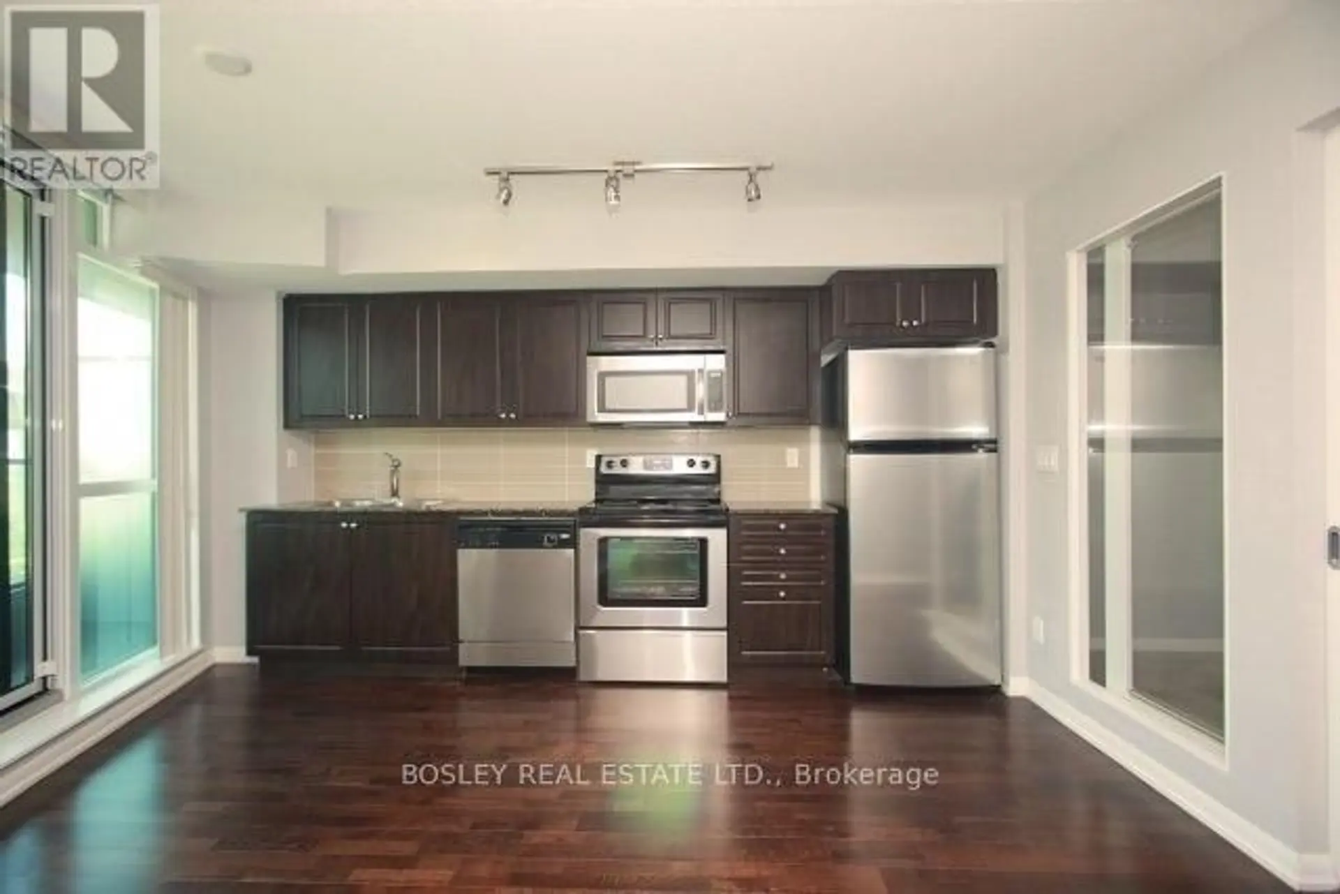 #468 209 FORT YORK BOULEVARD - Image 5