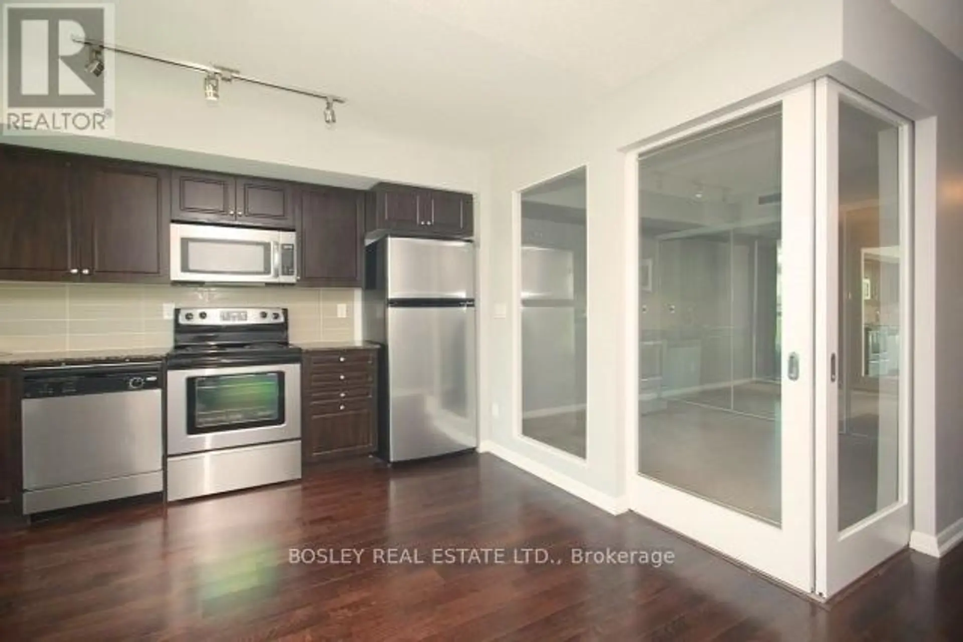 #468 209 FORT YORK BOULEVARD - Image 7