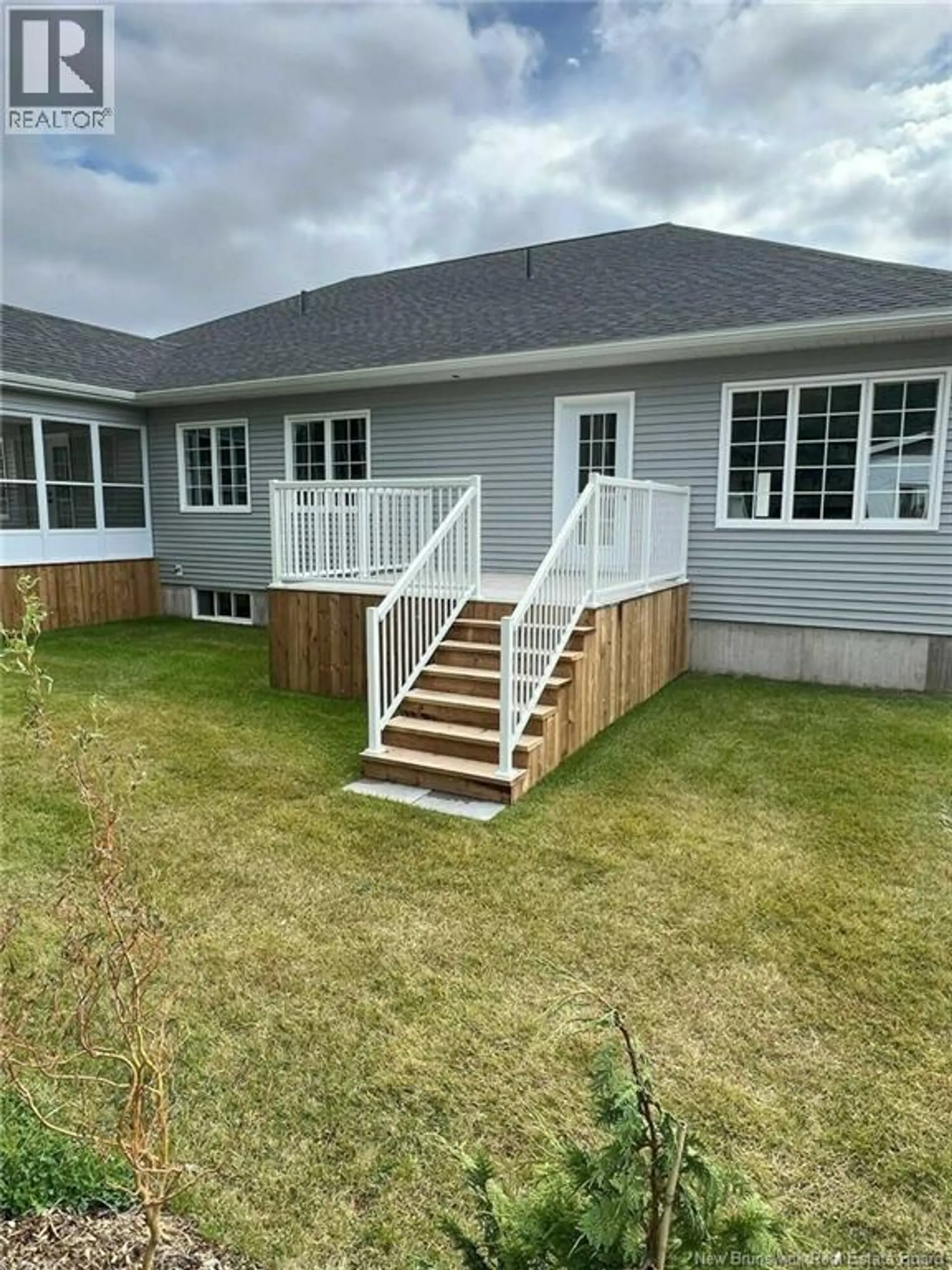 28 HAMEL DRIVE - Image 17