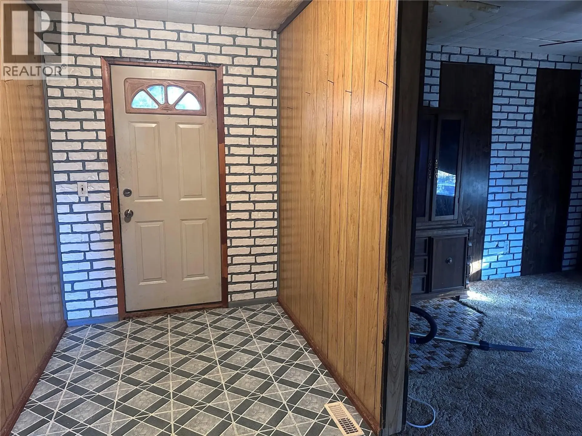 Property at 15410 TOMSLAKE DRIVE, Dawson Creek, BC