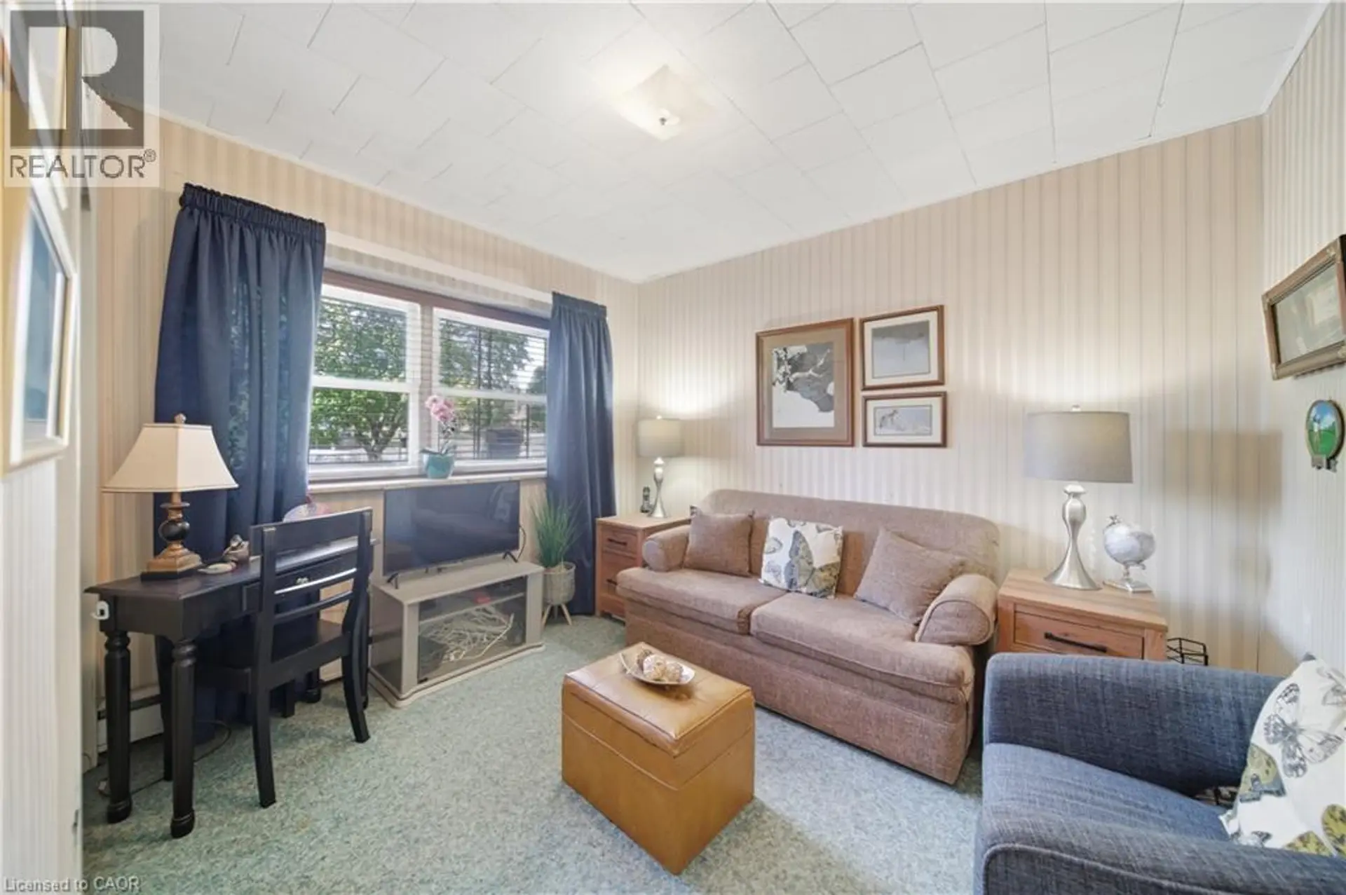 #102 9 GRANT BOULEVARD - Image 11