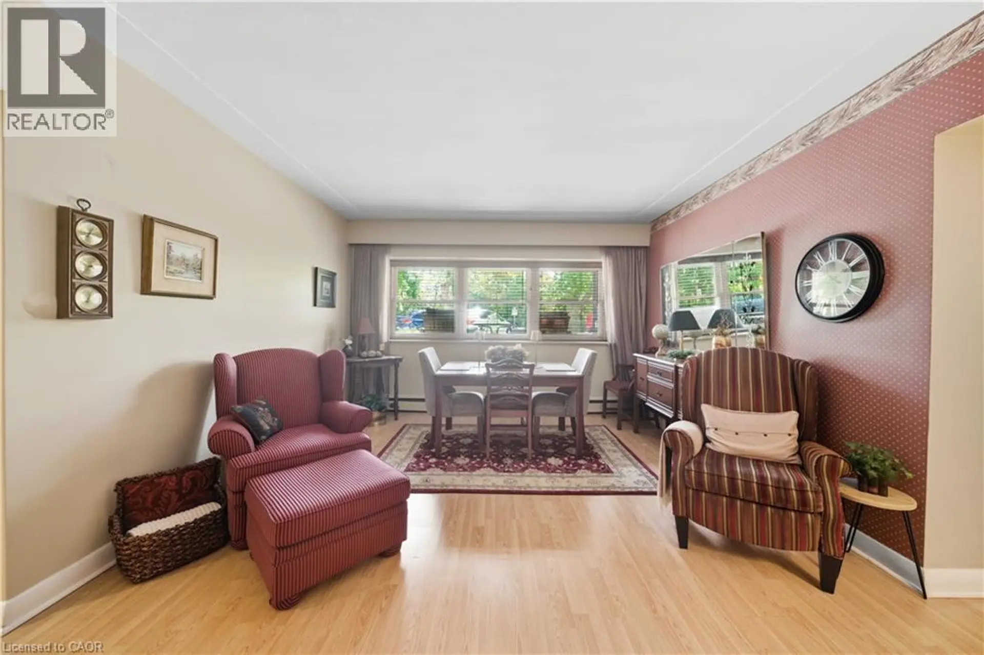 #102 9 GRANT BOULEVARD - Image 7