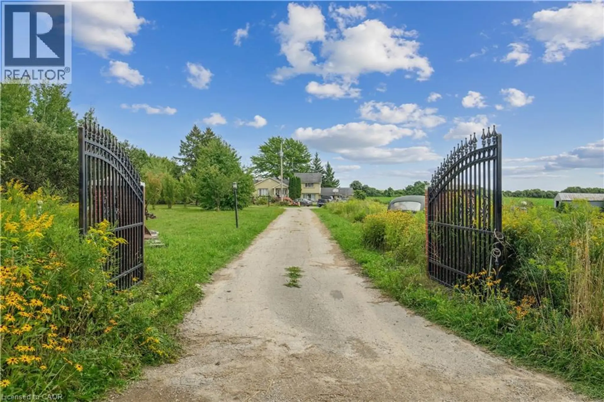 8033 SIDEROAD 10 - Image 7