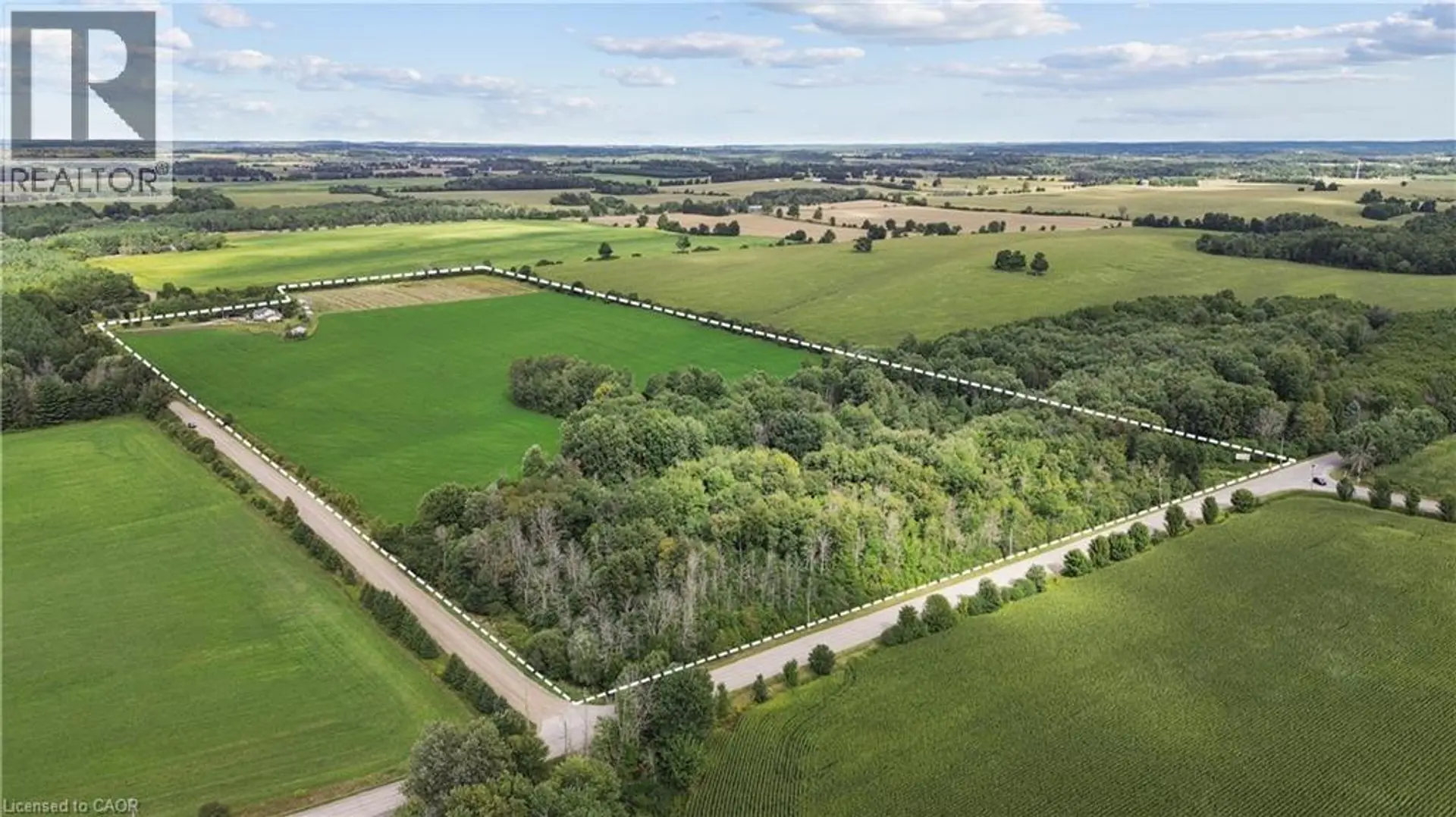 8033 SIDEROAD 10 - Image 4