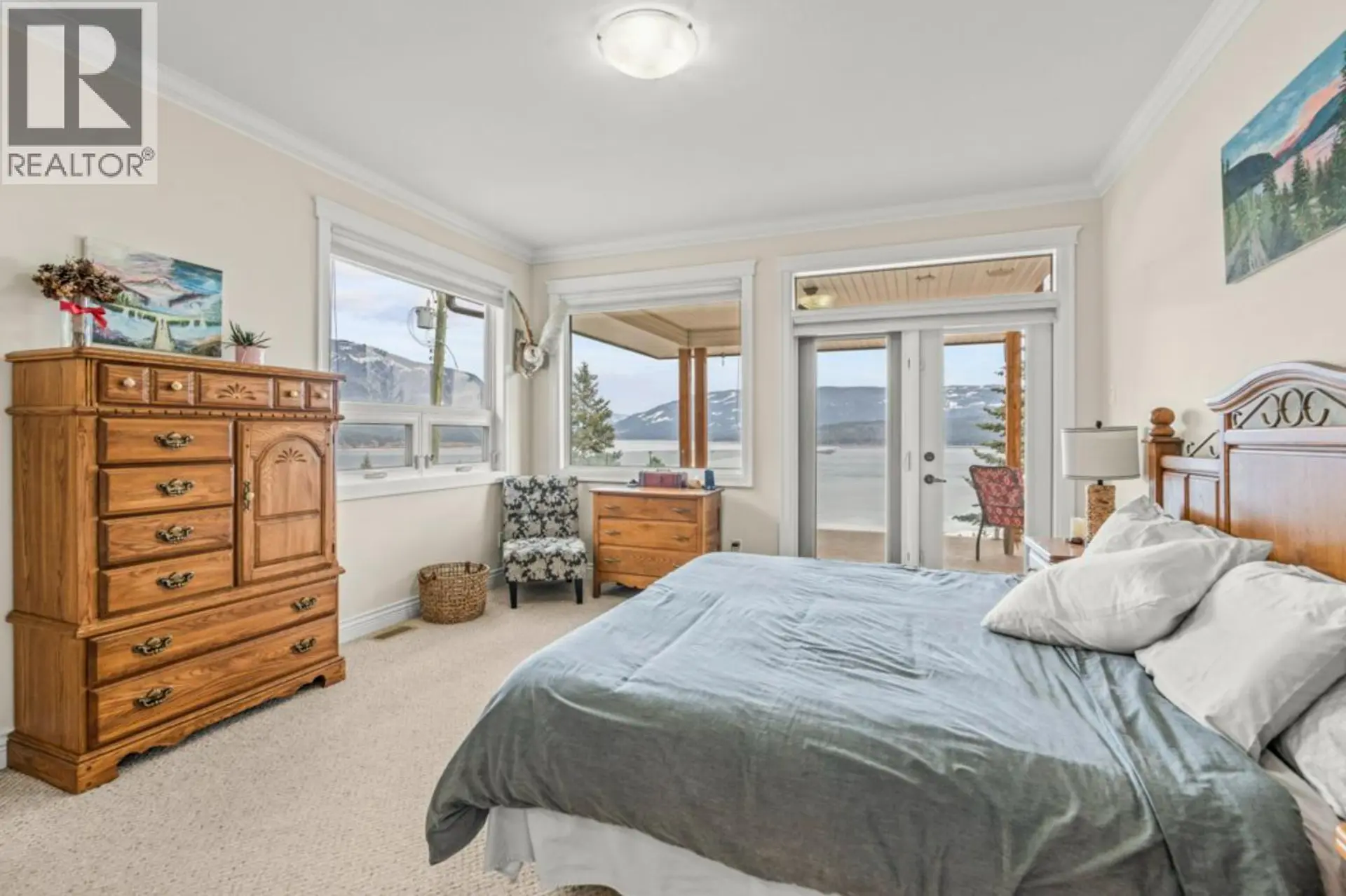 Property at 5694 TRANS CANADA HIGHWAY NW, Salmon Arm, BC