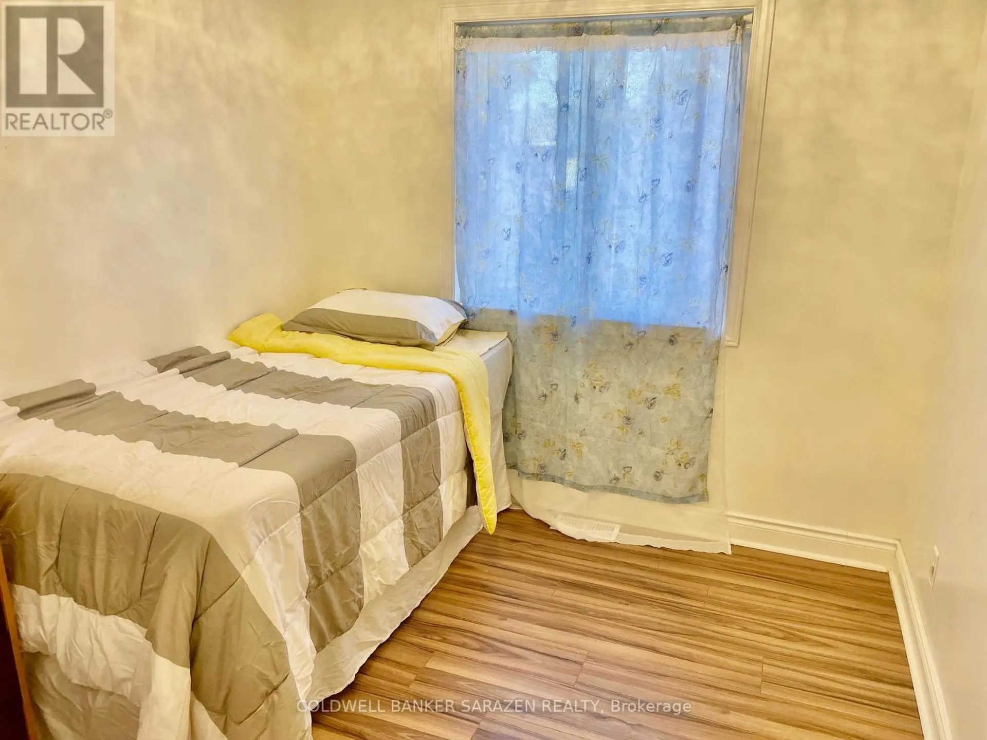 15 STURBRIDGE PRIVATE - Image 10