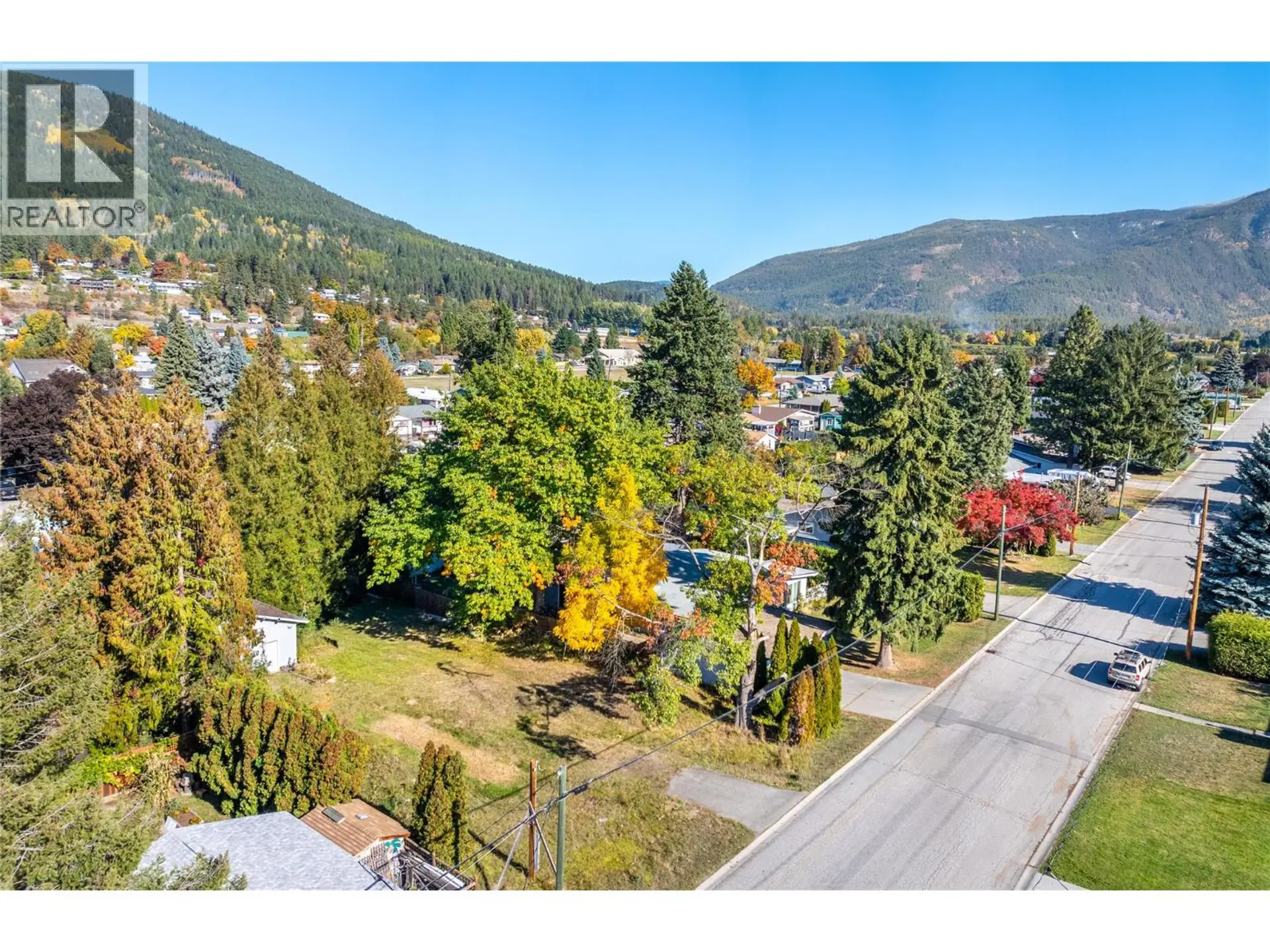 Property at 2104 ASH STREET, Creston, BC