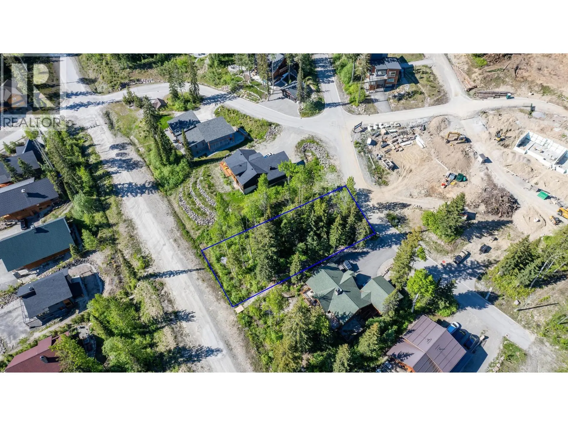 Property at LOT 3 THOMPSON CRESCENT, Golden, BC